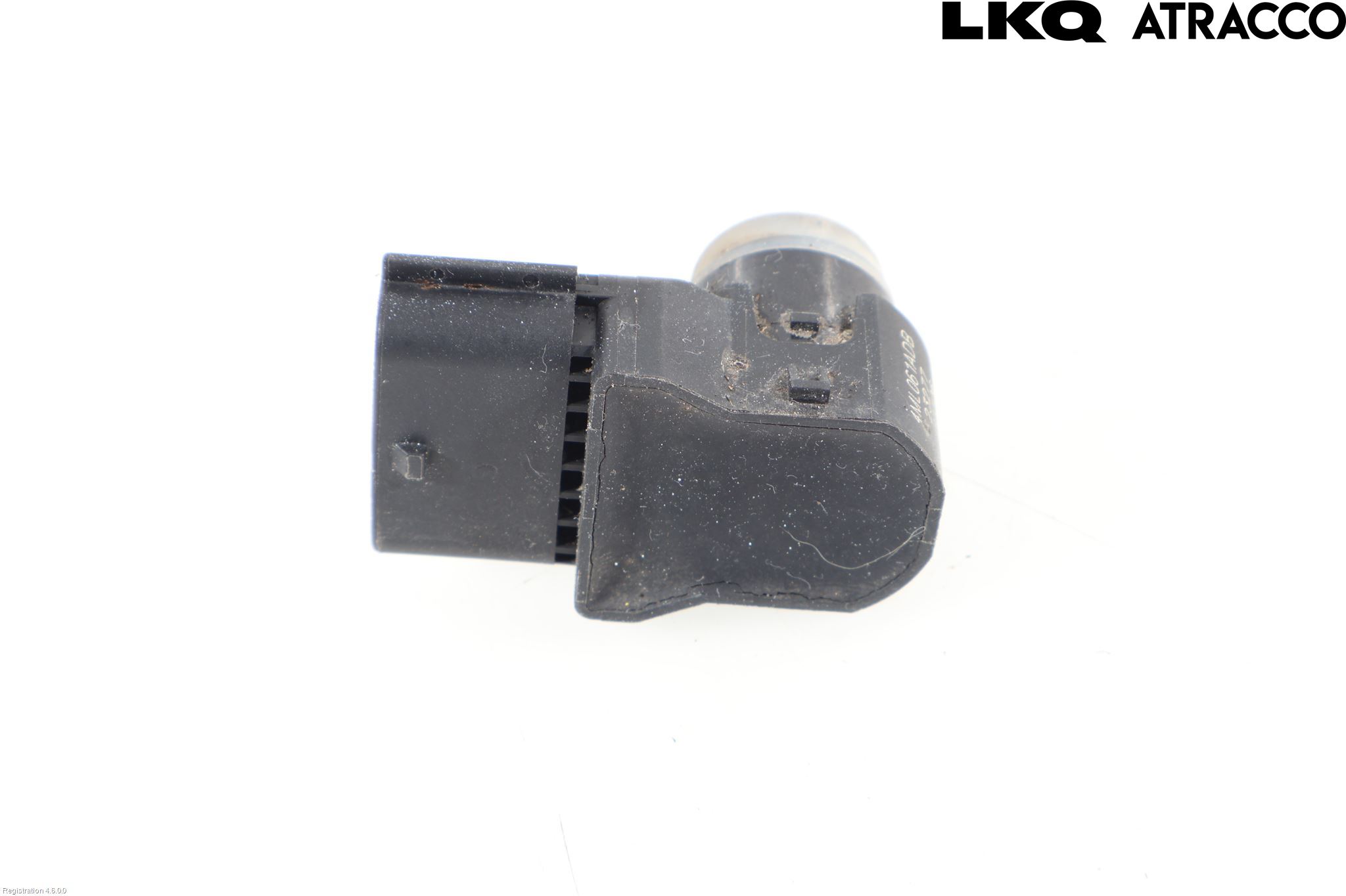 Toyota AVENSIS 16-18 Parkeringshjälp Frontsensor