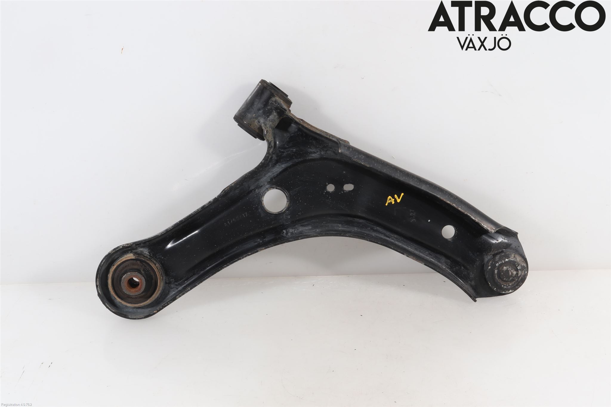 Suzuki VITARA 15- Bärarm Fram Undre Vä