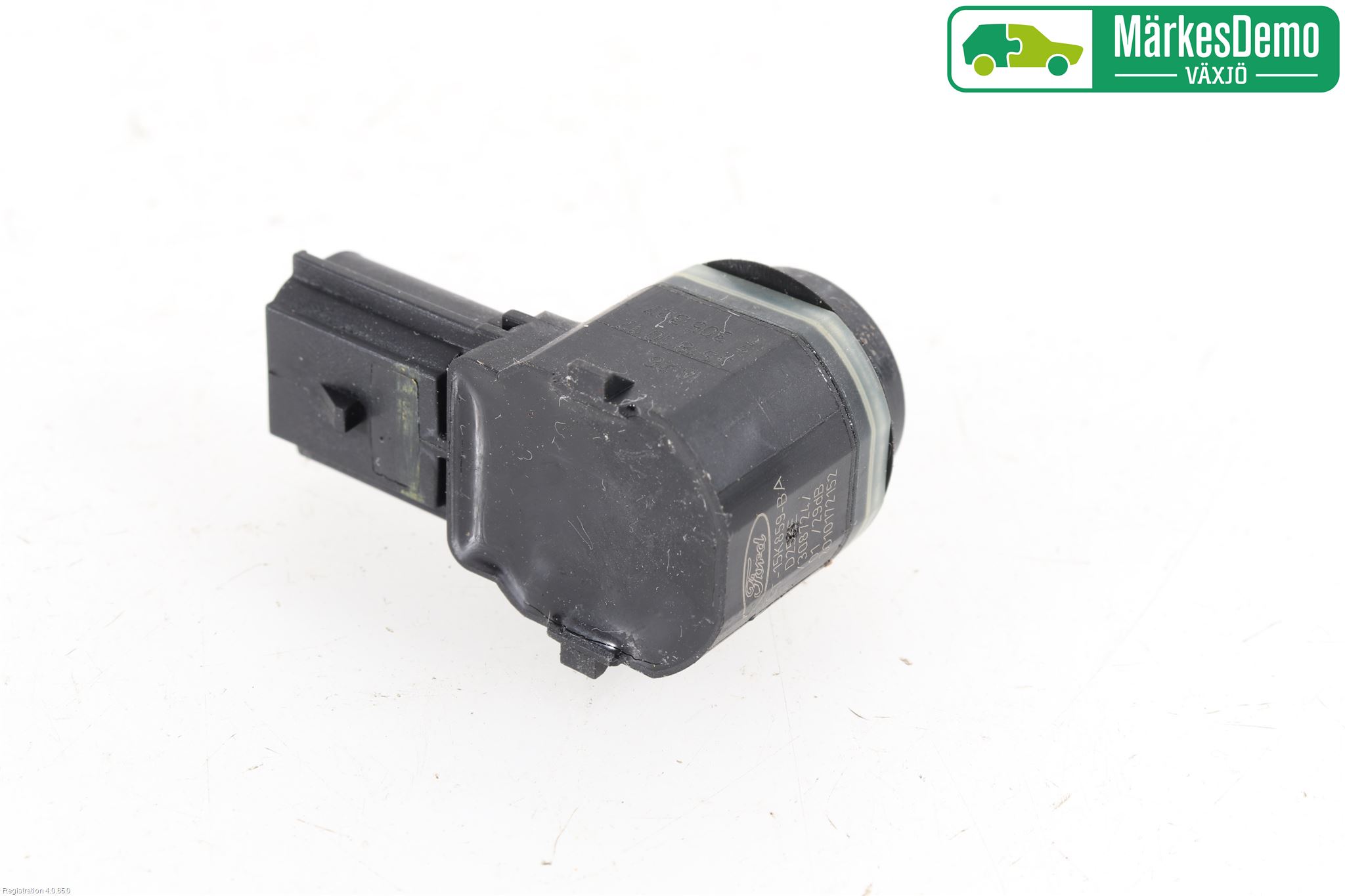 Ford KUGA 17-19 Parkeringshjälp Backsensor