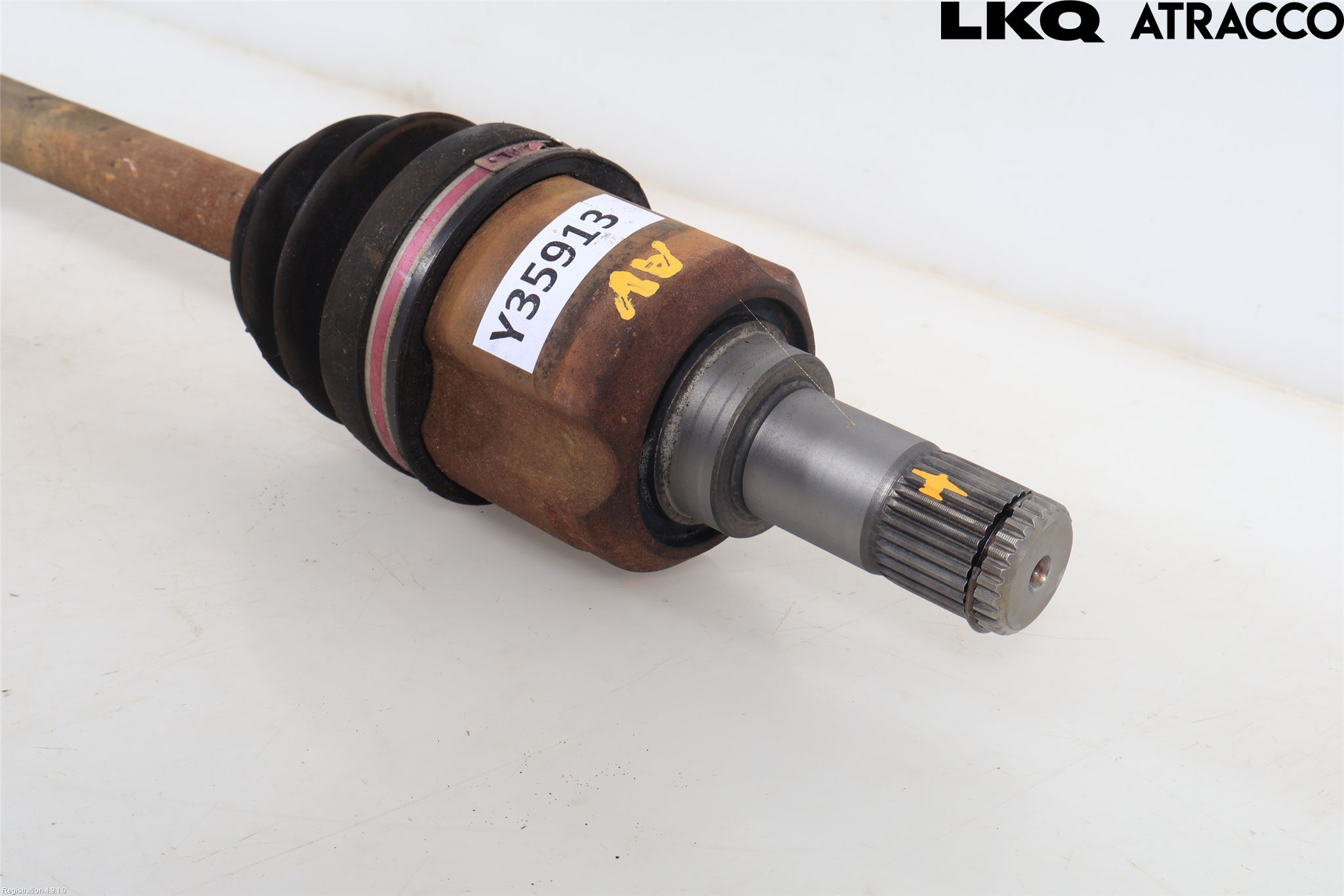 Mitsubishi OUTLANDER 13-21 Drivaxel Fram Vänster