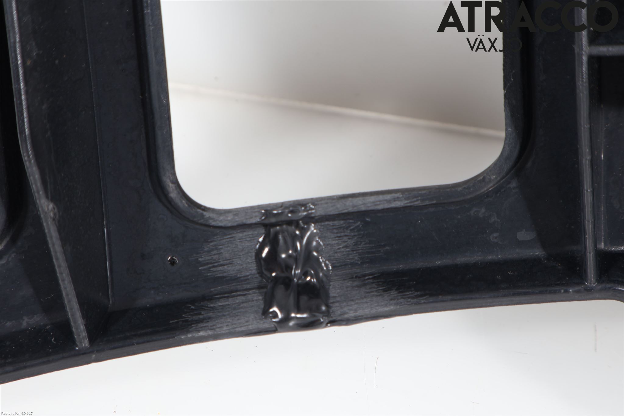 BMW X1 E84 10-15 Stötfångarfäste Bak Hö