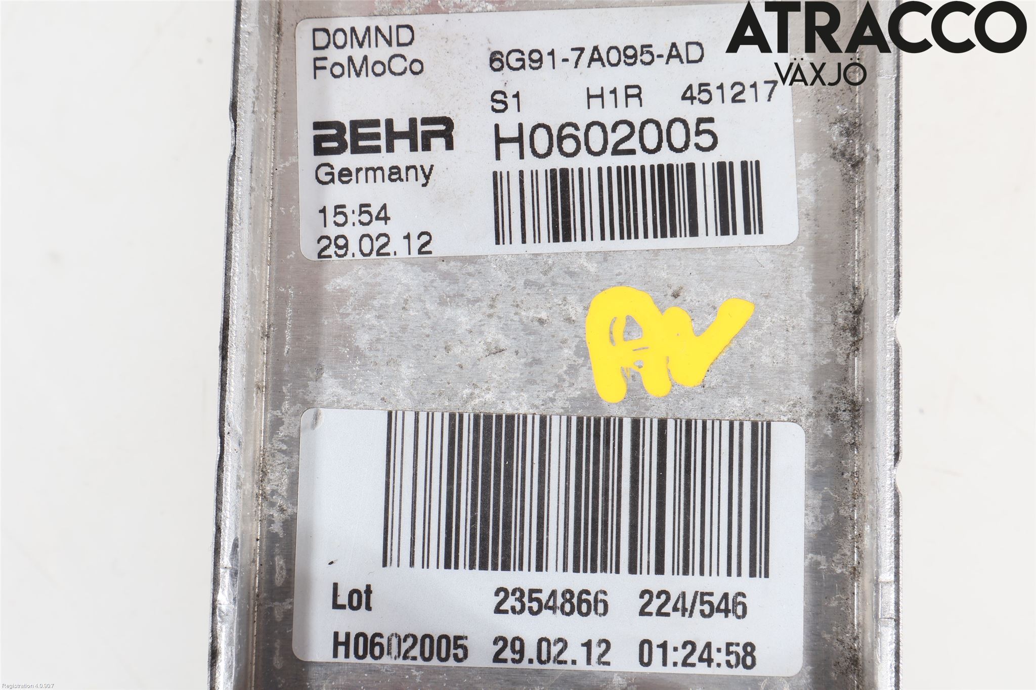 Ford GRAND C-MAX  11-14 Oljekylare Automat