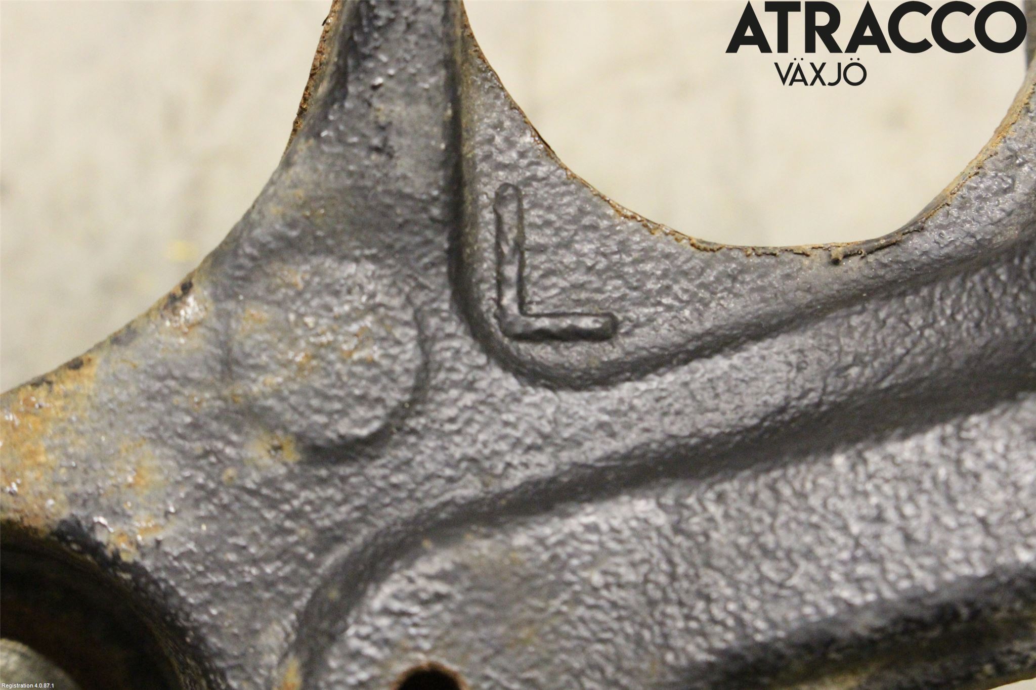 Mazda CX-5 12-17 Hjullagerhus-Spindel Vä B