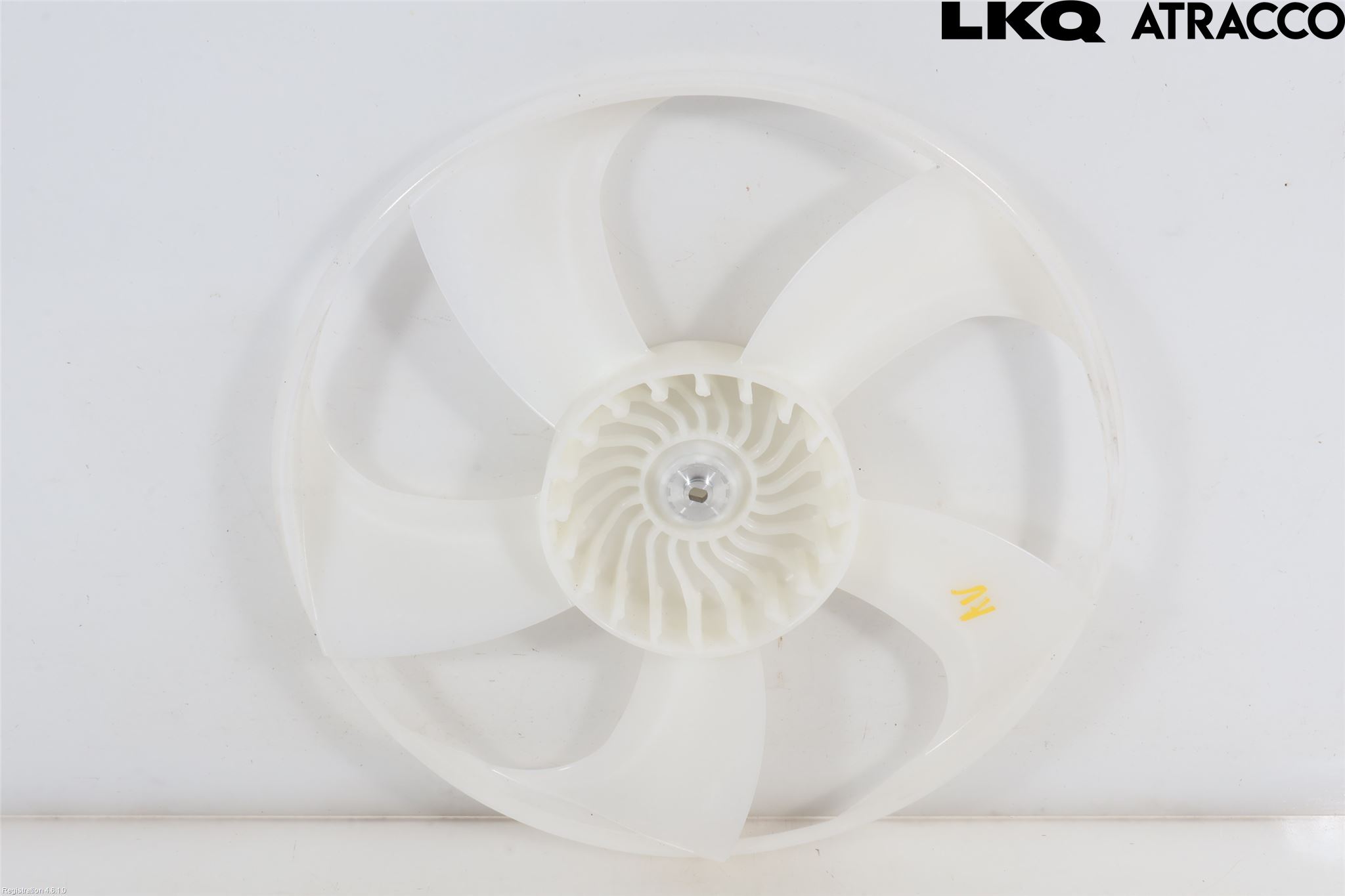 Honda HR-V 21- Kylfläkt-Vinge