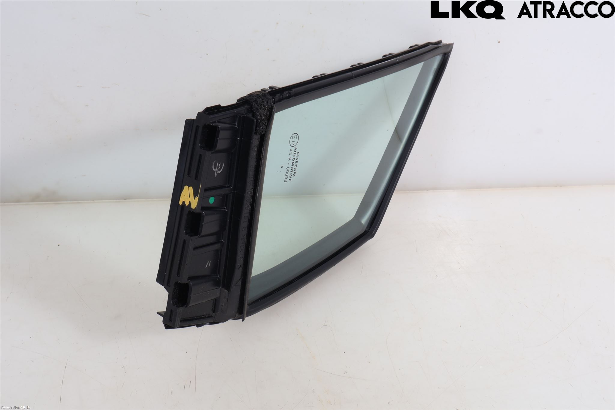 Toyota COROLLA 19- Dörruta Fram Höger