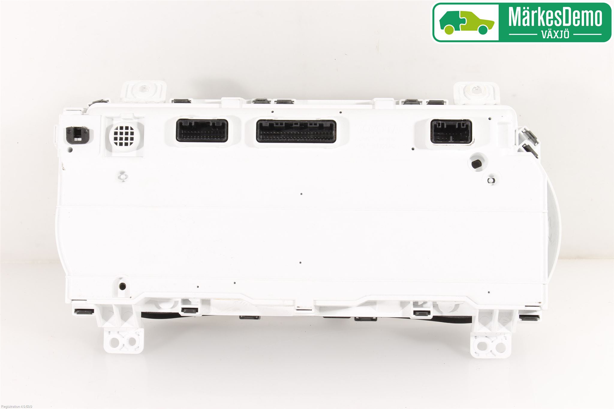 Toyota HILUX 16- Instrument Komb