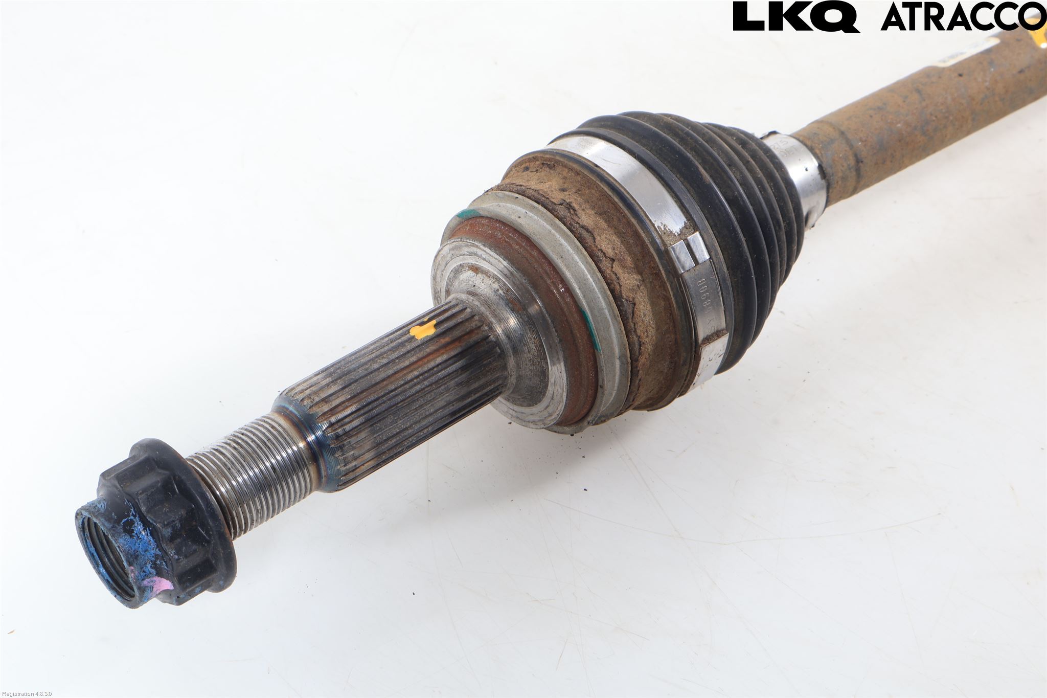 Toyota YARIS CROSS XP21 21- Drivaxel Bak Vänster