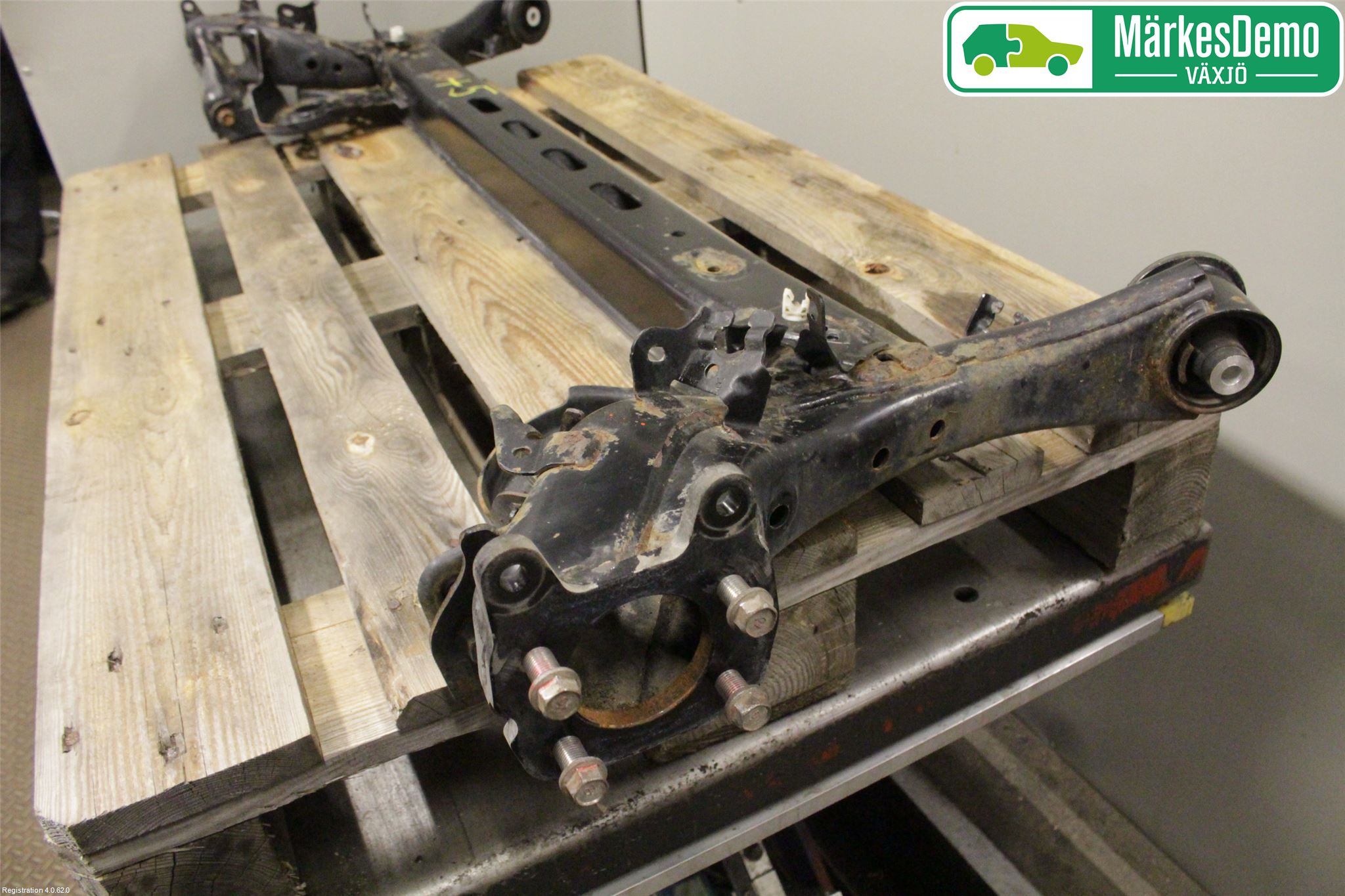 Suzuki SWIFT 17-24 Bakaxelbalk