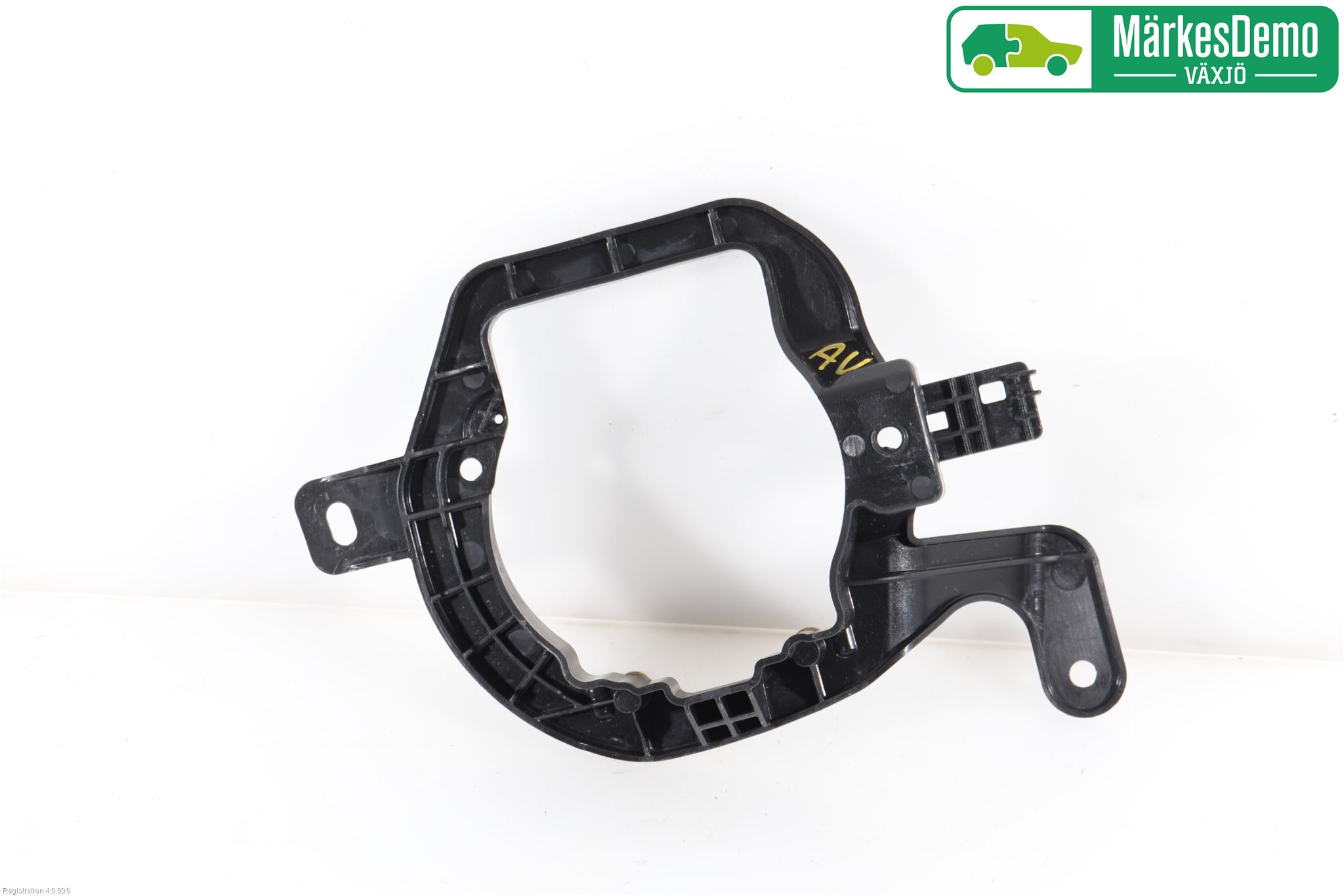 Suzuki VITARA 15- Dimljussarg Fram