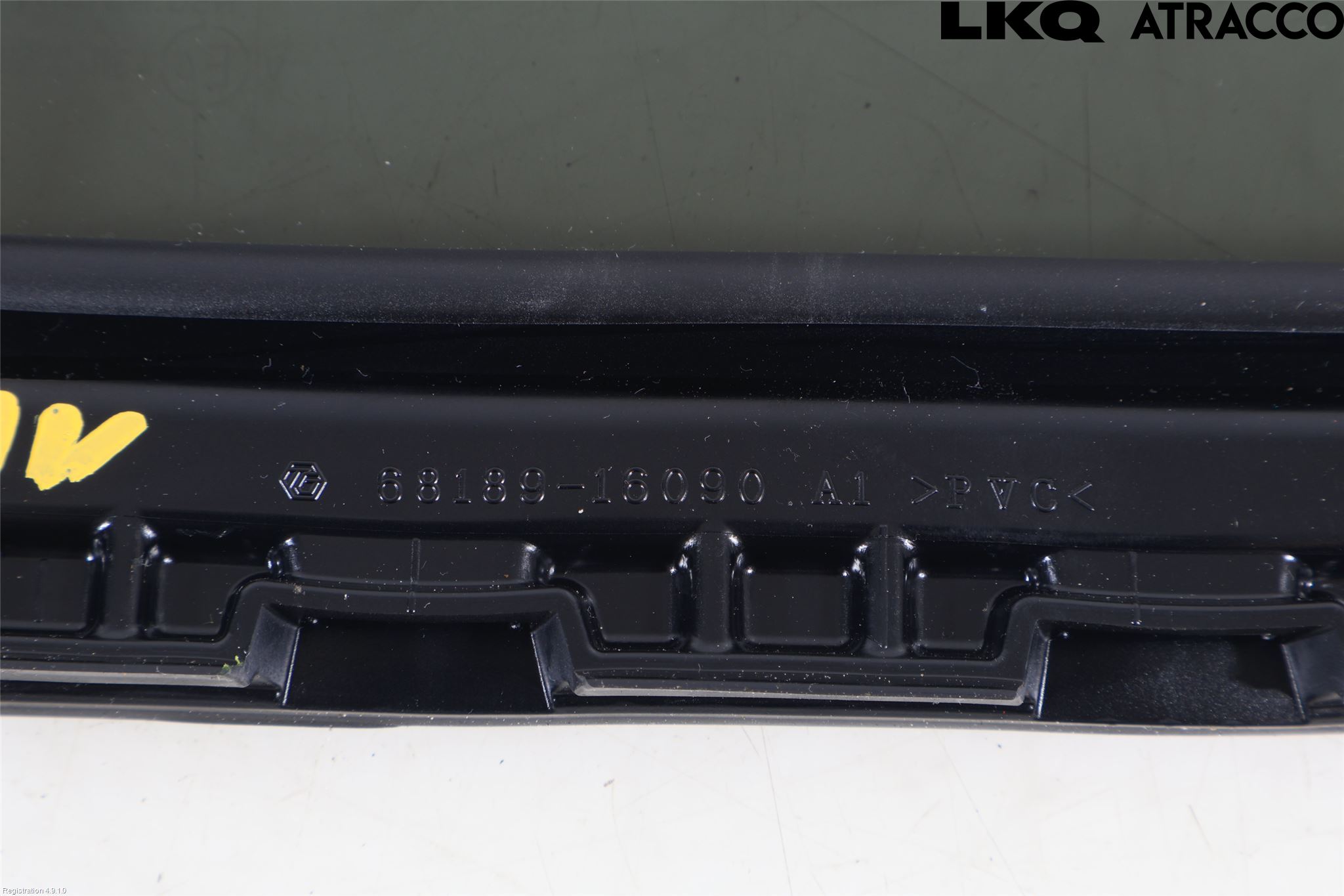 Toyota COROLLA CROSS XG10 22- Dörruta Bak Lilla Vä