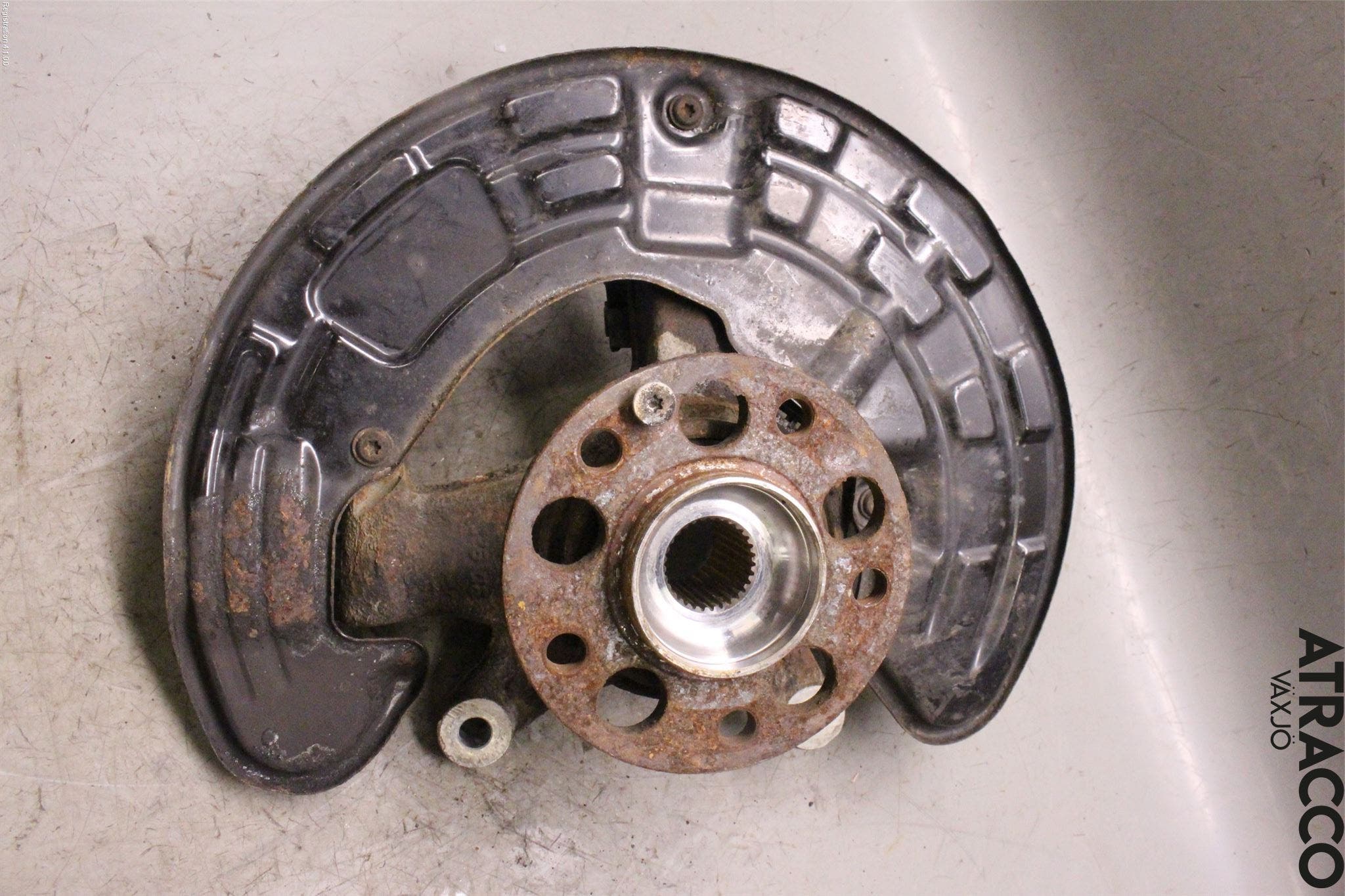 Mercedes-Benz MB CLA-KLASS (C117/X117) 13-19 Styrspindel Lagerhus Hö