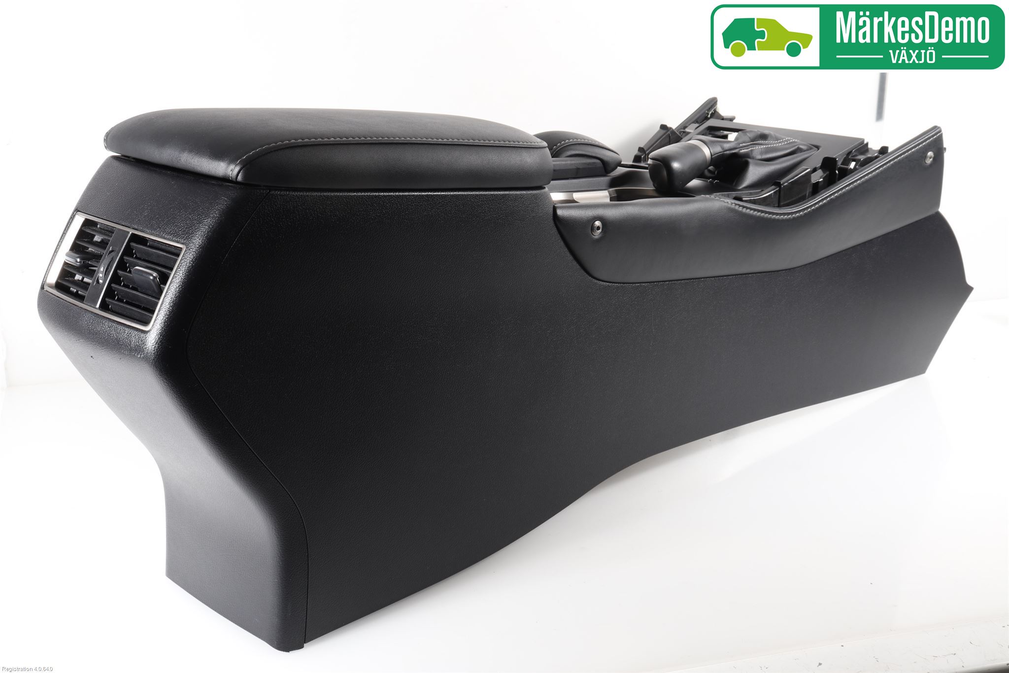 Lexus NX 300h 15-21 Instrumentkonsoll Golv