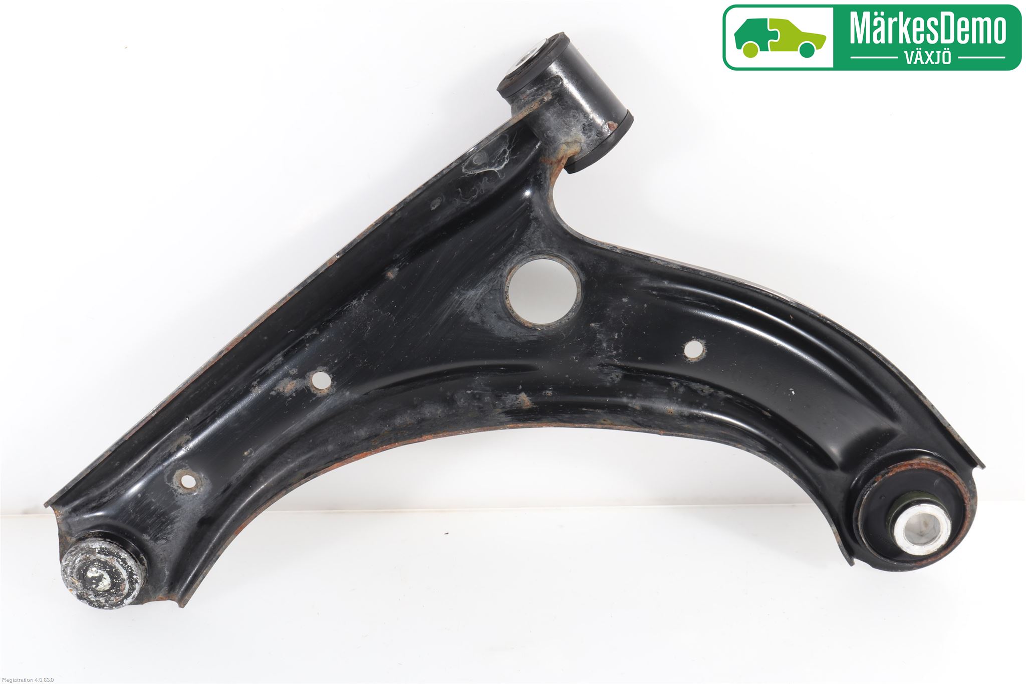 Suzuki SWIFT 17-24 Bärarm Fram Undre Hö