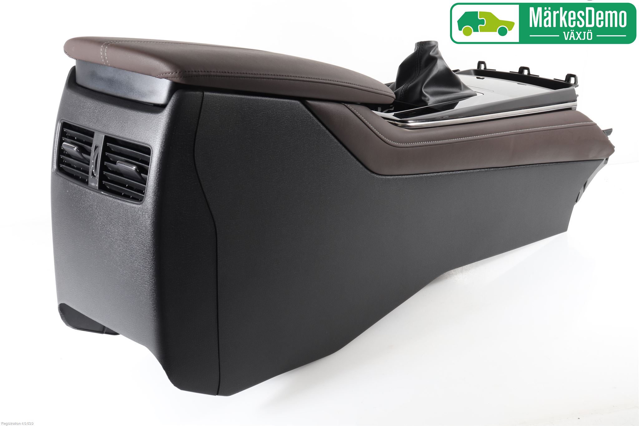 Mazda CX-30 20- Instrumentkonsoll Golv