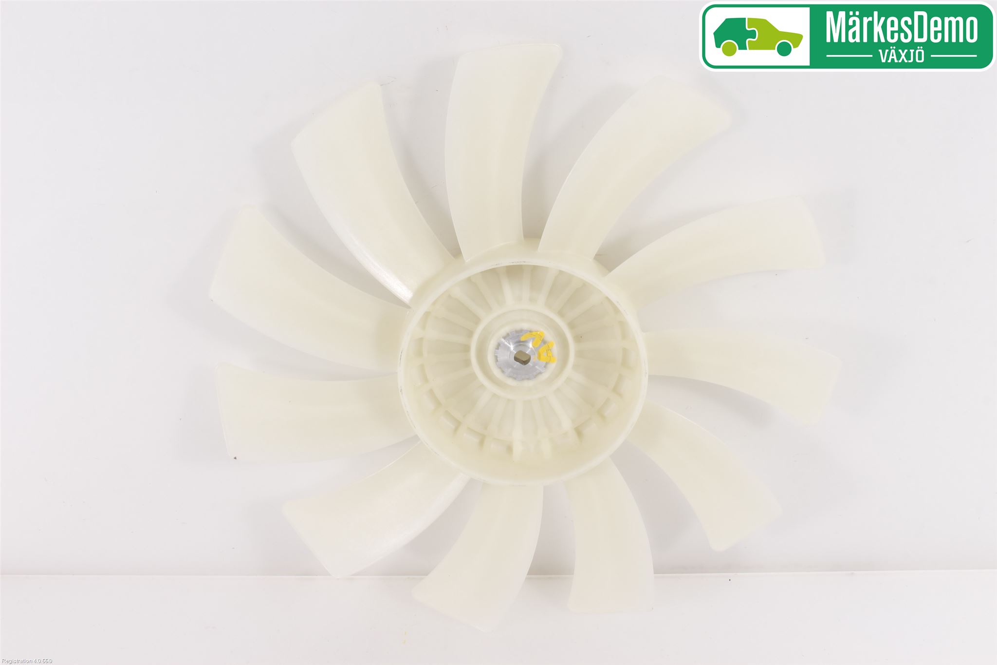 Suzuki VITARA 15- Kylfläkt-Vinge