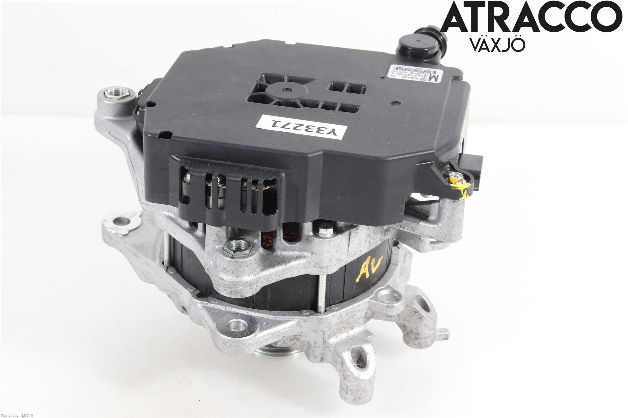 Mazda CX-30 20- Generator