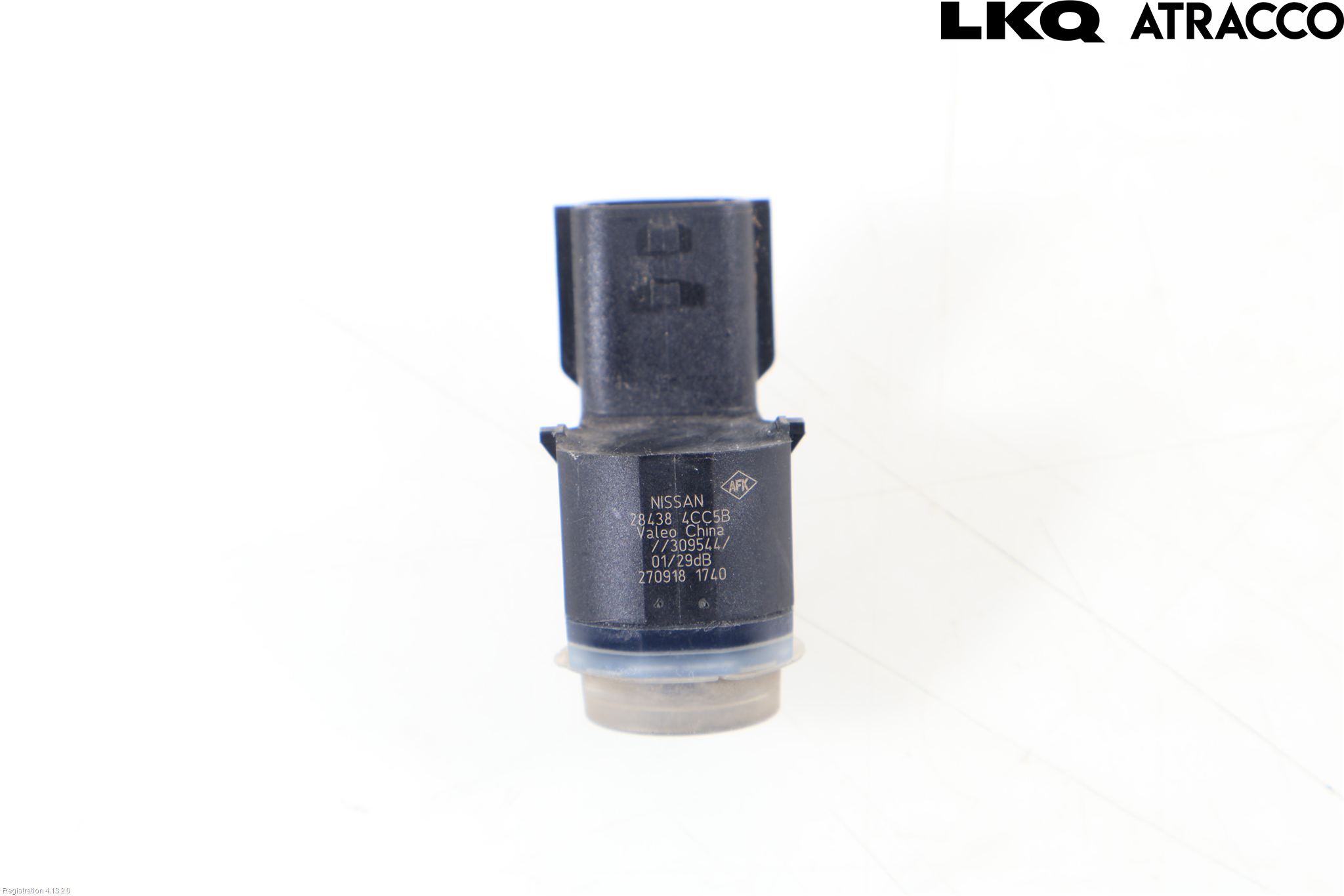 Nissan QASHQAI 17-21 Parkeringshjälp Frontsensor