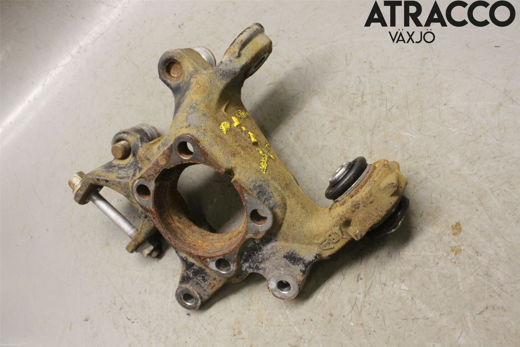 Lexus CT 200h Hjullagerhus-Spindel Hö B