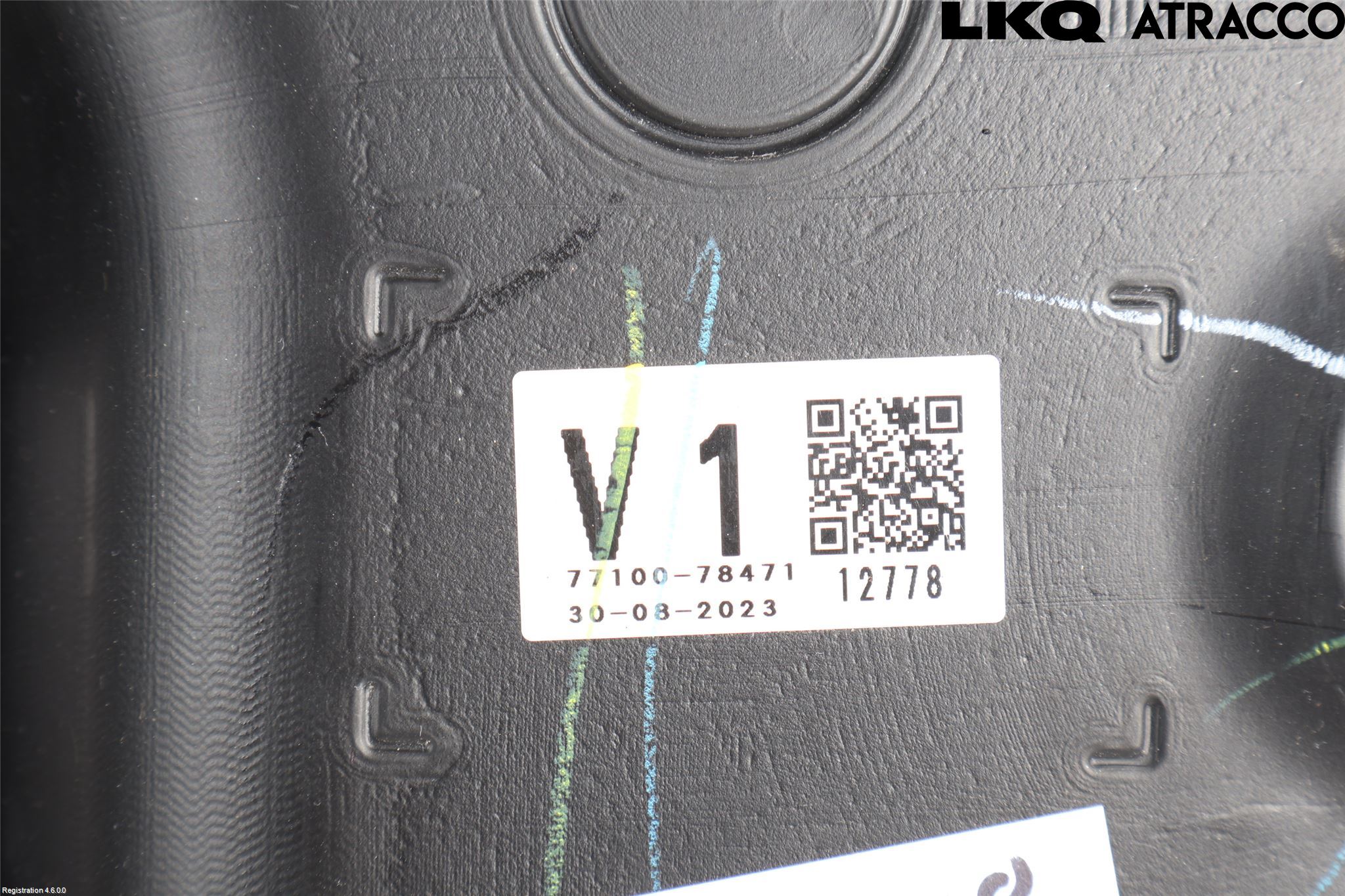 Toyota RAV4 19- Bränsletank Insprutning