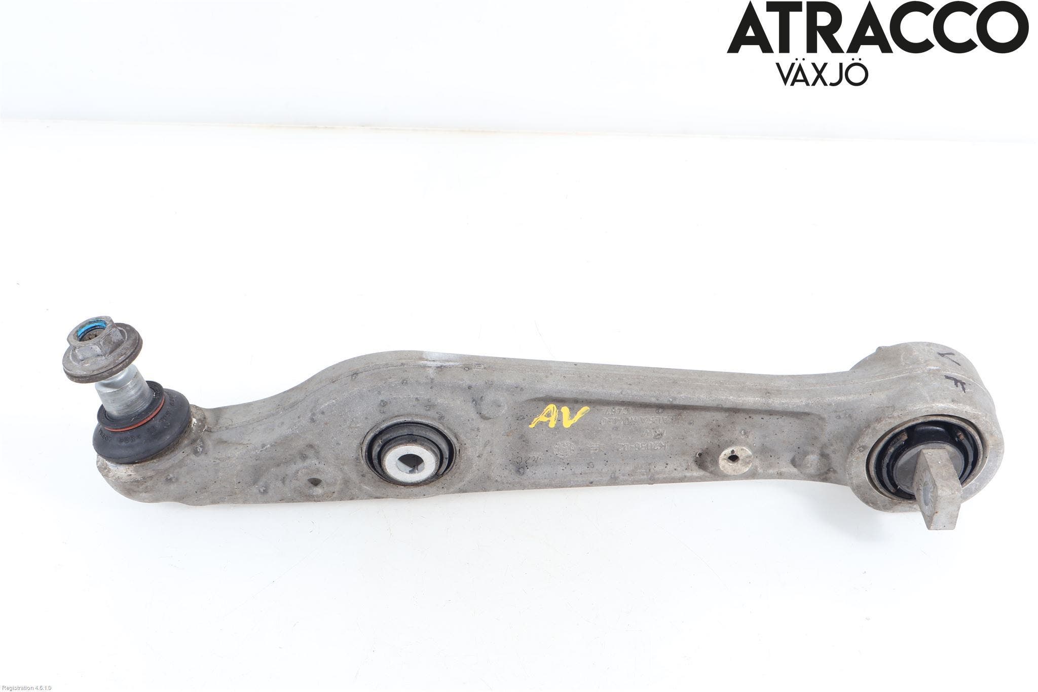 Alfa GIULIA Bärarm Fram Undre Vä