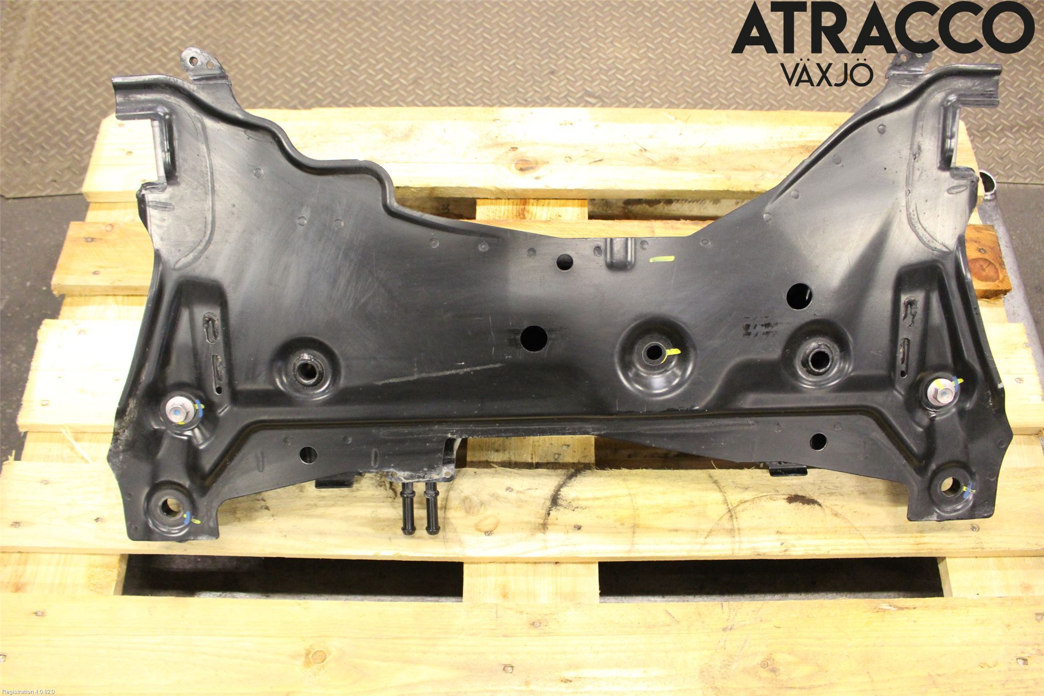 Suzuki VITARA 15- Framvagnsbalk