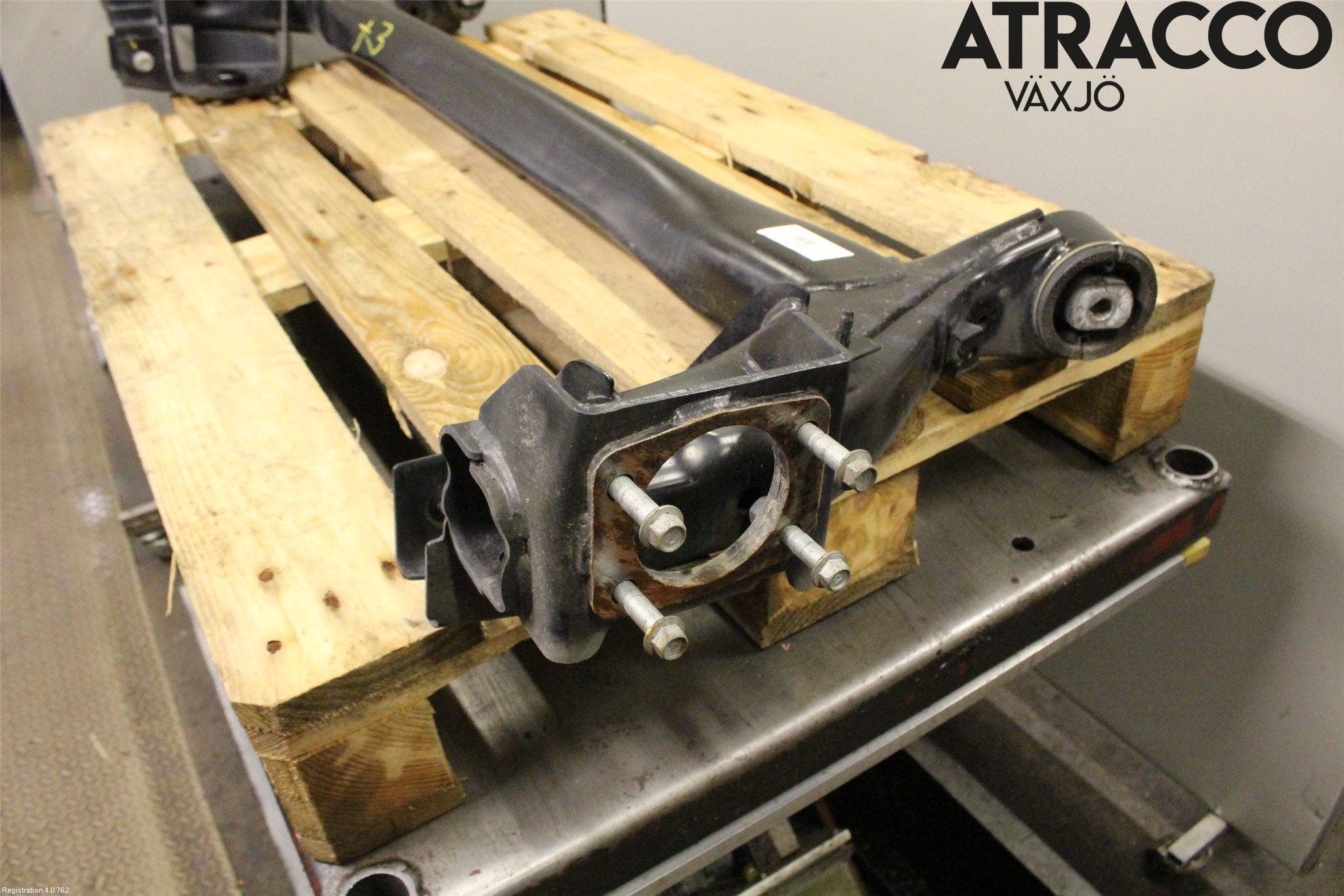 Hyundai IONIQ AE 17-22 Bakaxelbalk