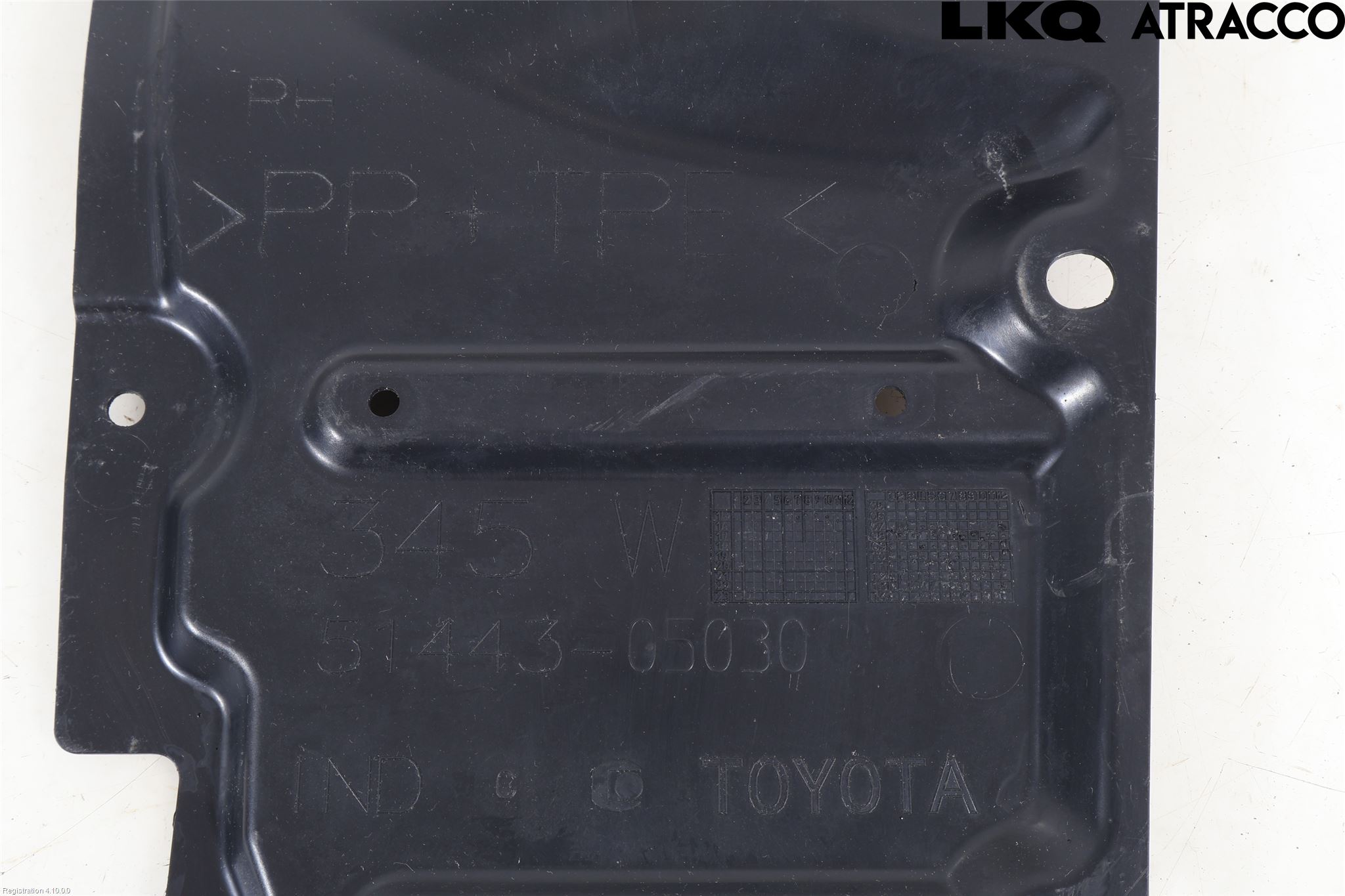 Toyota AVENSIS 16-18 Hasplåt Plåt-Plast