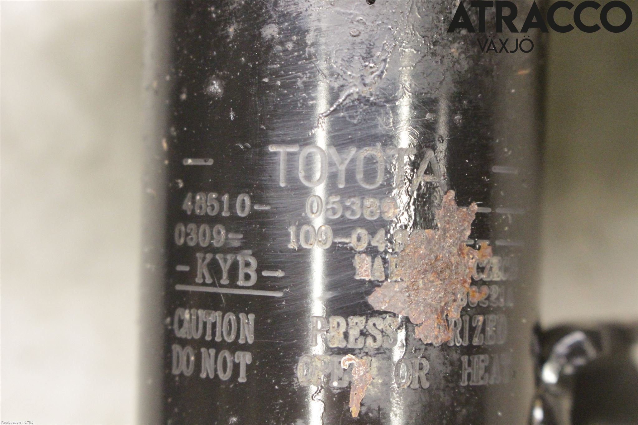 Toyota AVENSIS 16-18 Fjäderben Fram Höger