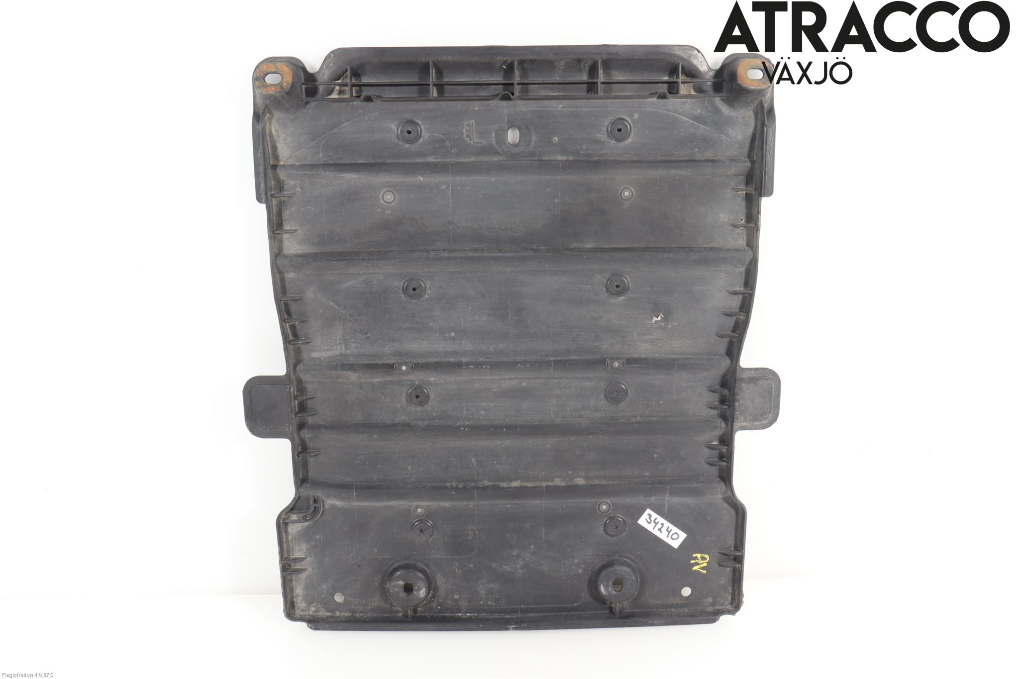 Audi A3/S3 8V 13-20 Hasplåt Plåt-Plast