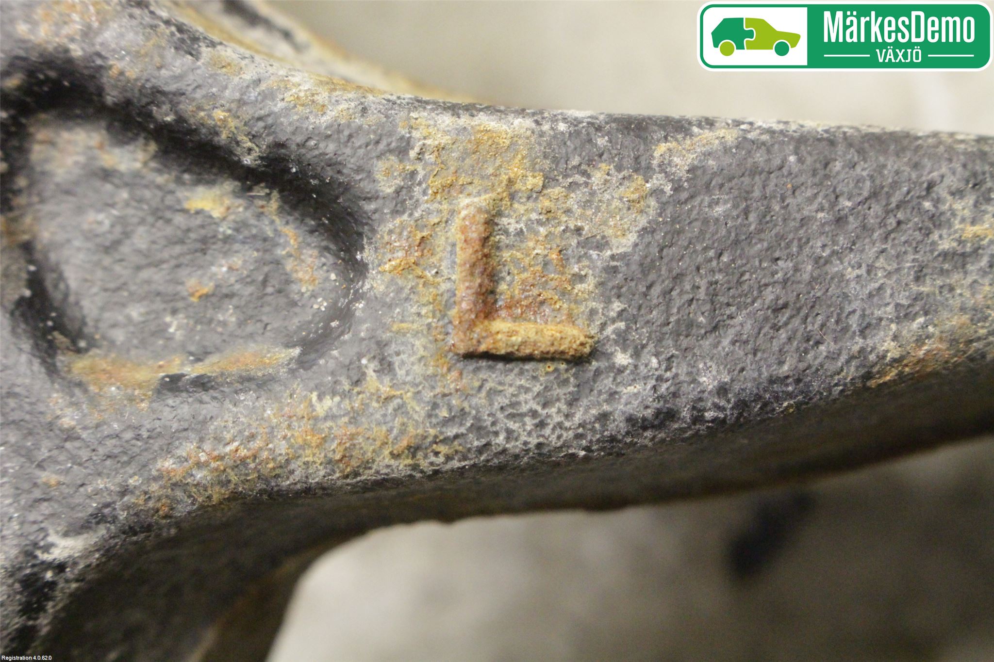 Suzuki SWIFT 17-24 Styrspindel Lagerhus Vä