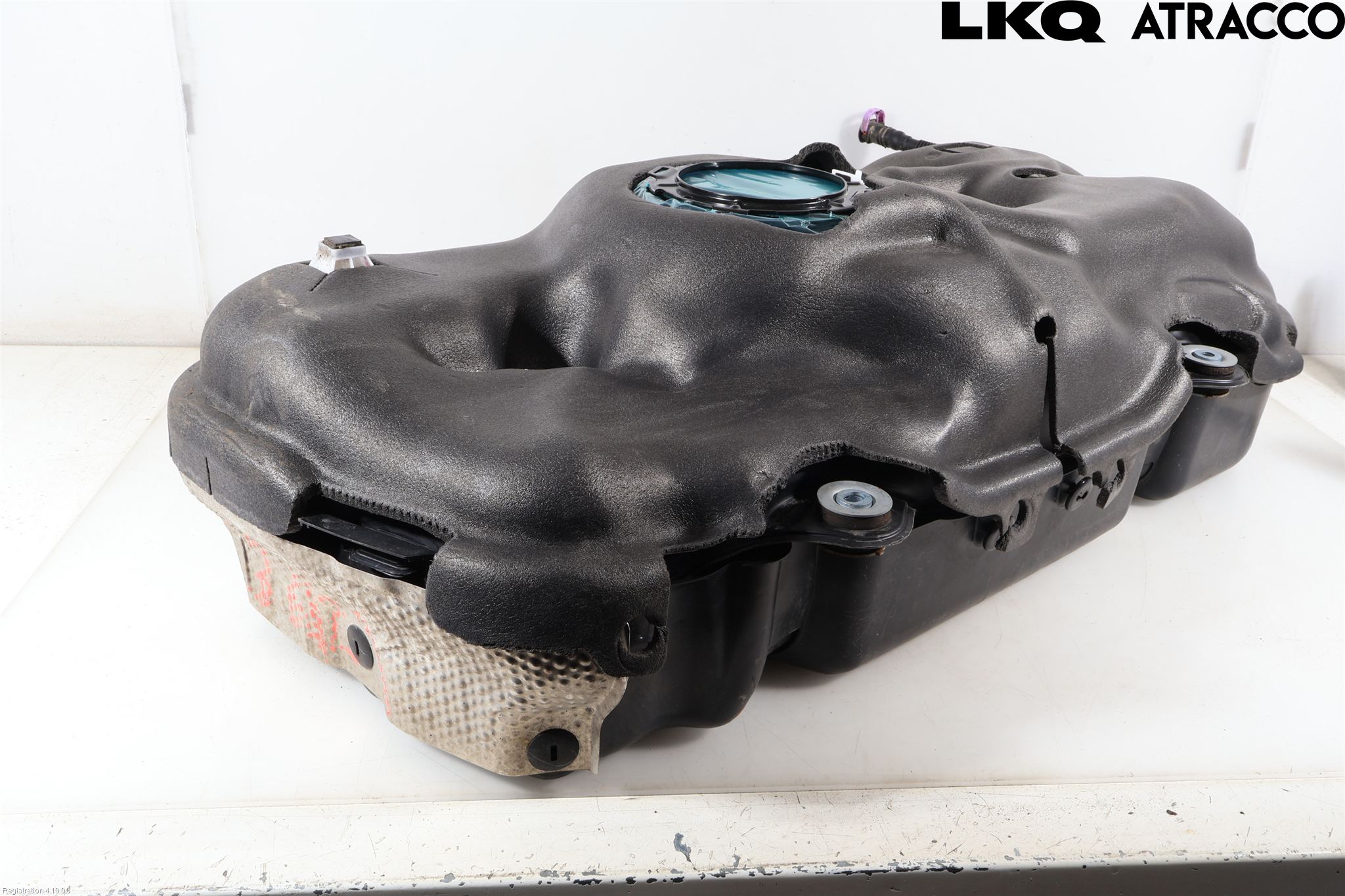 Toyota RAV4 19- Bränsletank