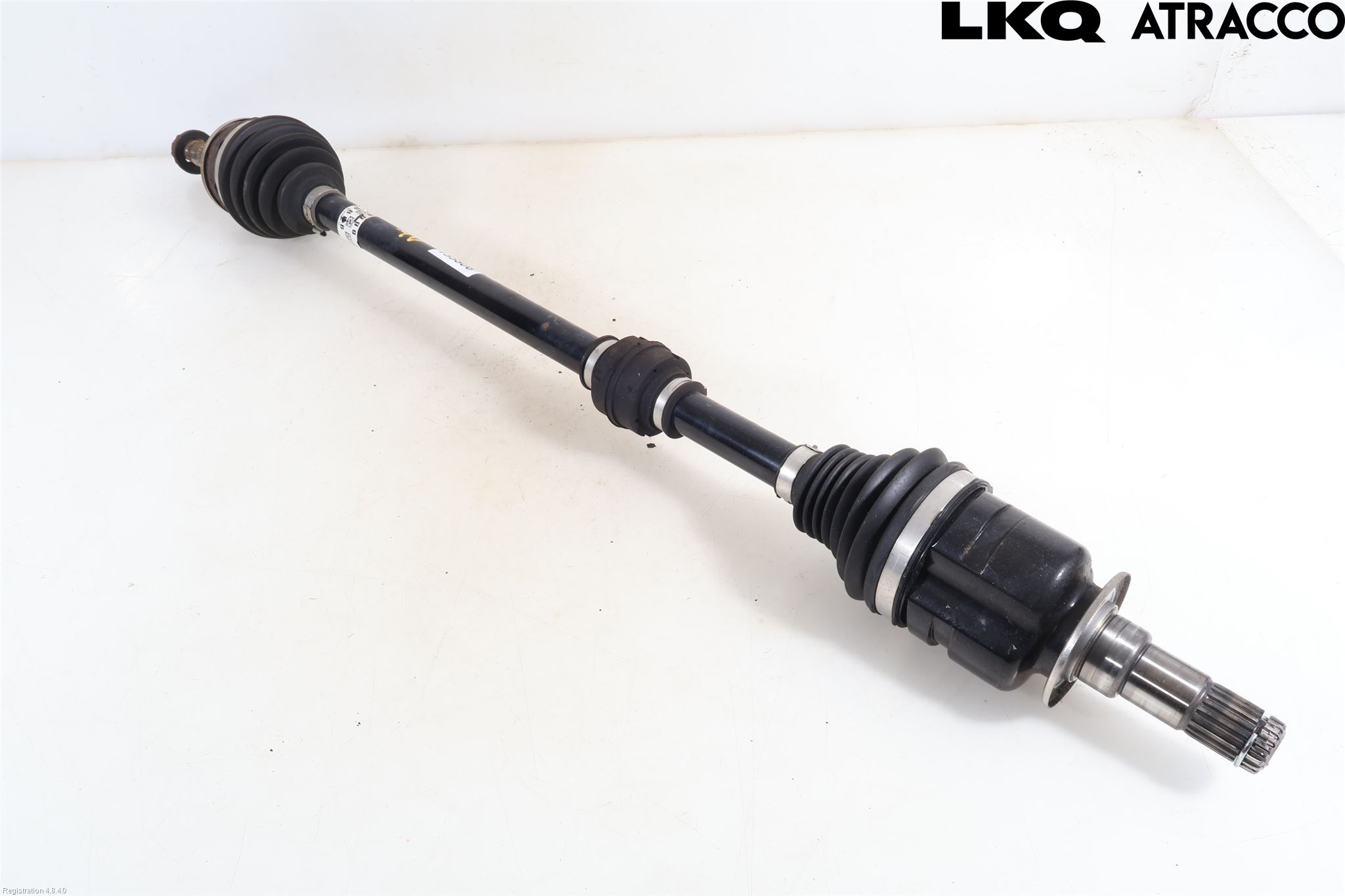 Toyota YARIS CROSS XP21 21- Drivaxel Fram Höger