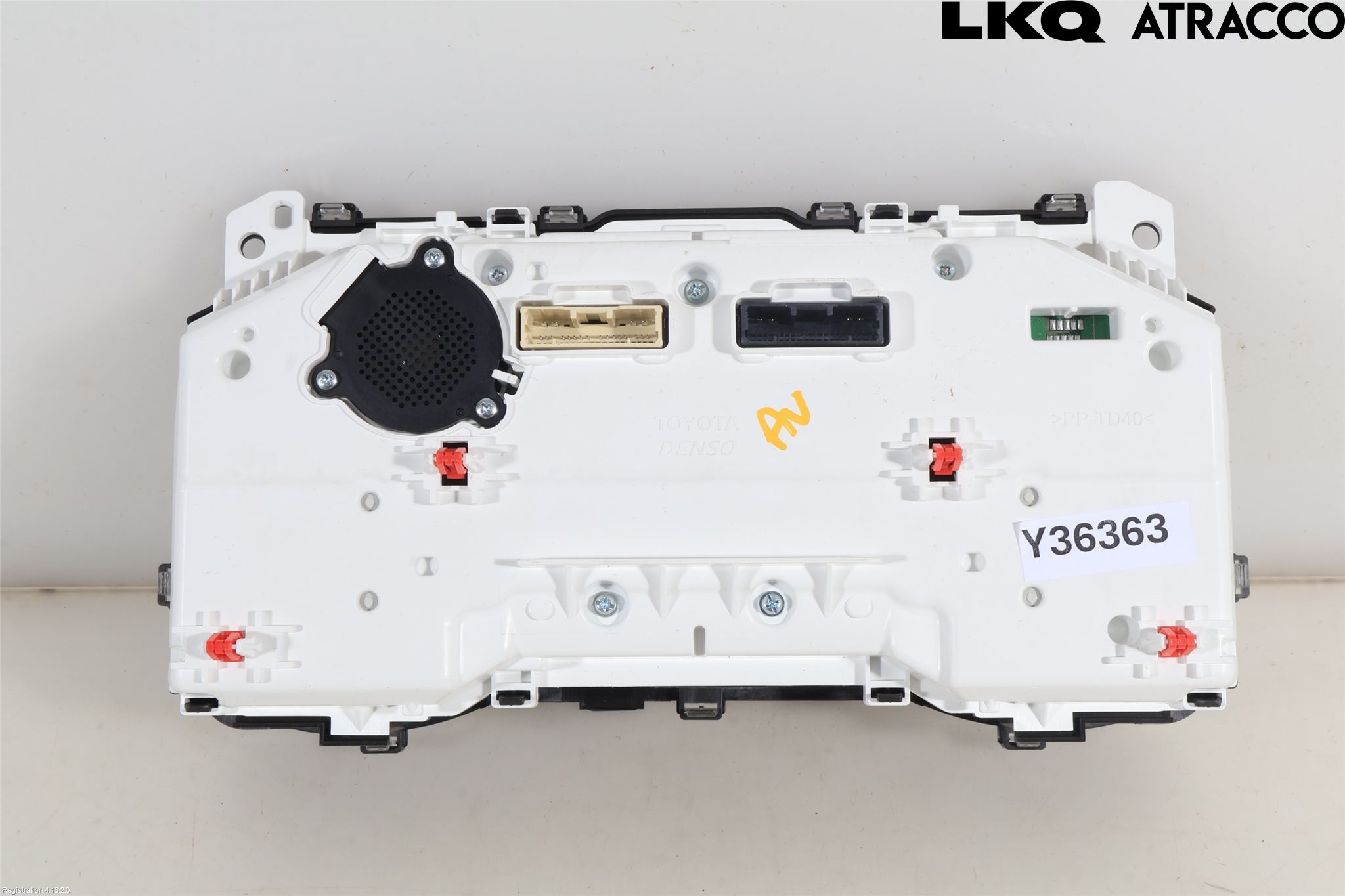 Toyota YARIS XP21 20- Instrument Komb