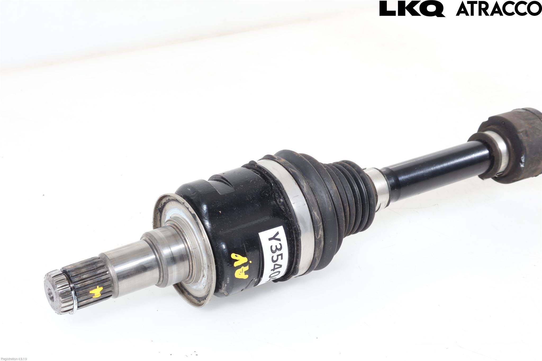 Toyota YARIS XP21 20- Drivaxel Fram Höger