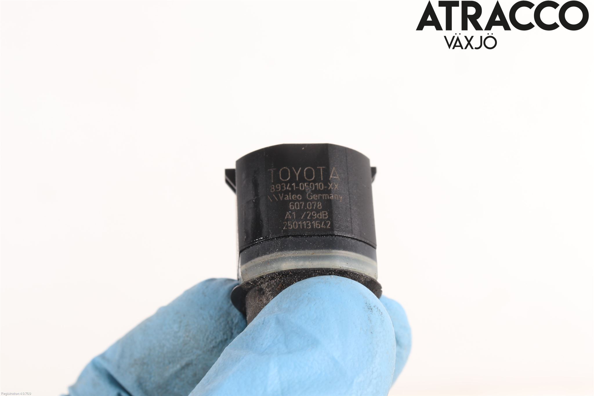 Toyota AURIS 13-19 Parkeringshjälp Frontsensor