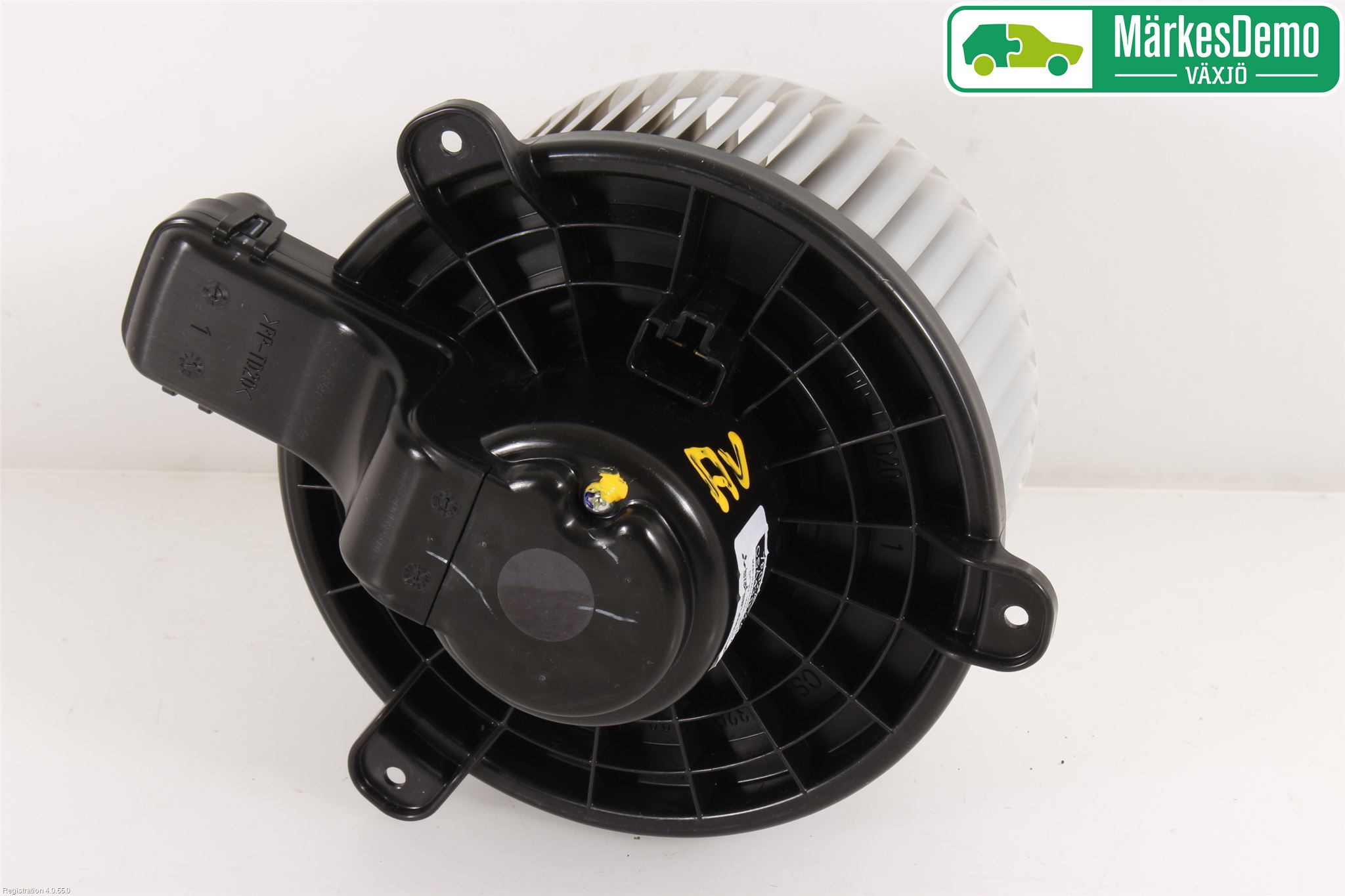 Mitsubishi OUTLANDER 13-21 Värmefläkt