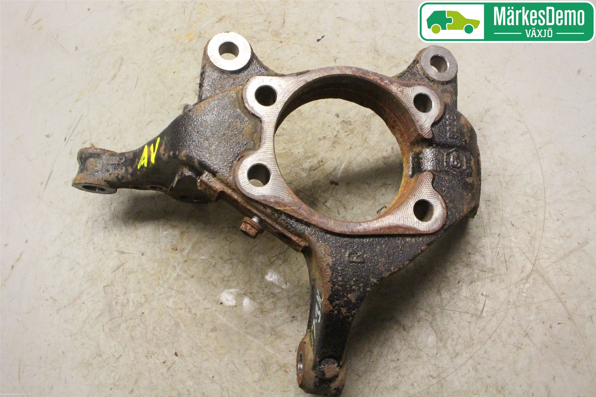 Toyota AURIS 13-19 Styrspindel Lagerhus Hö