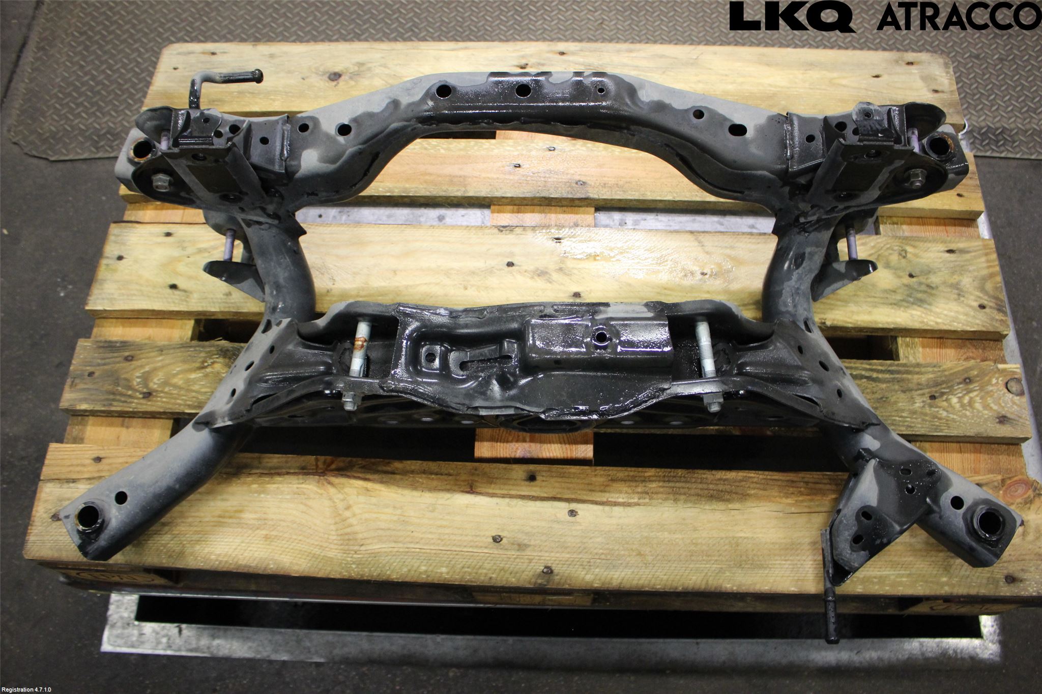 Toyota COROLLA CROSS XG10 22- Bakaxelbalk