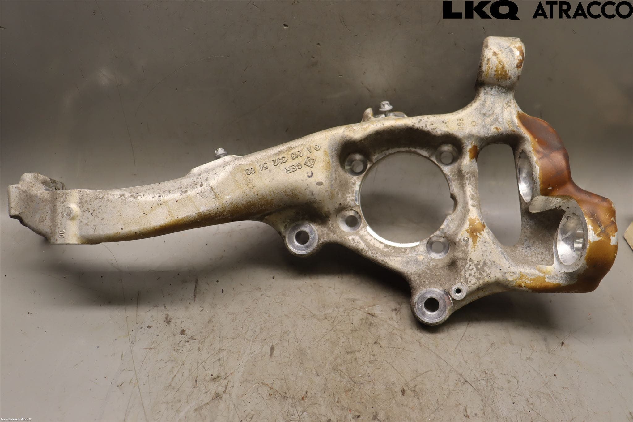 Mercedes-Benz MB E-KLASS (W213) 16-23 Styrspindel Lagerhus Vä