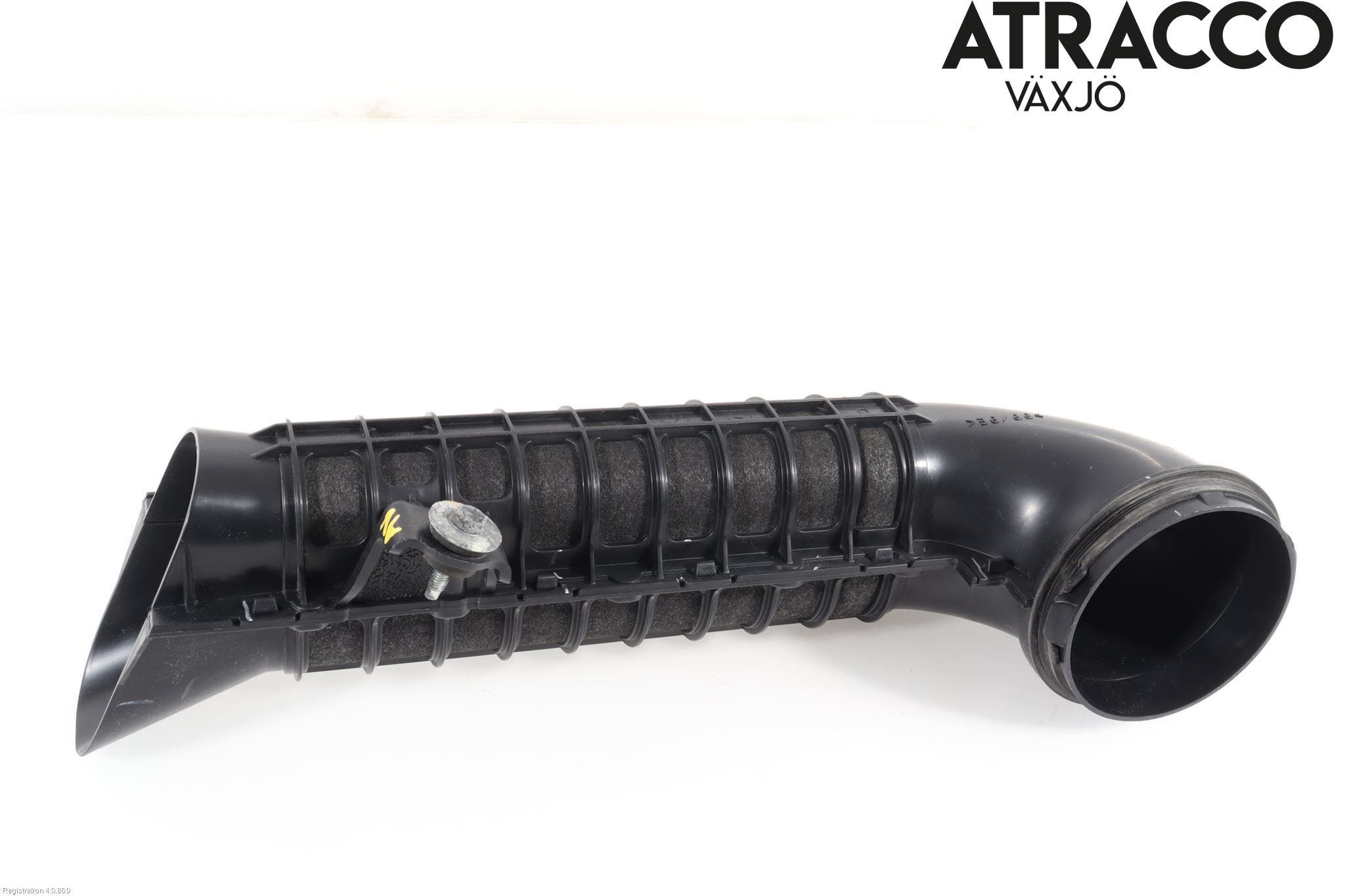 Toyota HILUX 16- Förg-Bälg-Rör Mot Luftr