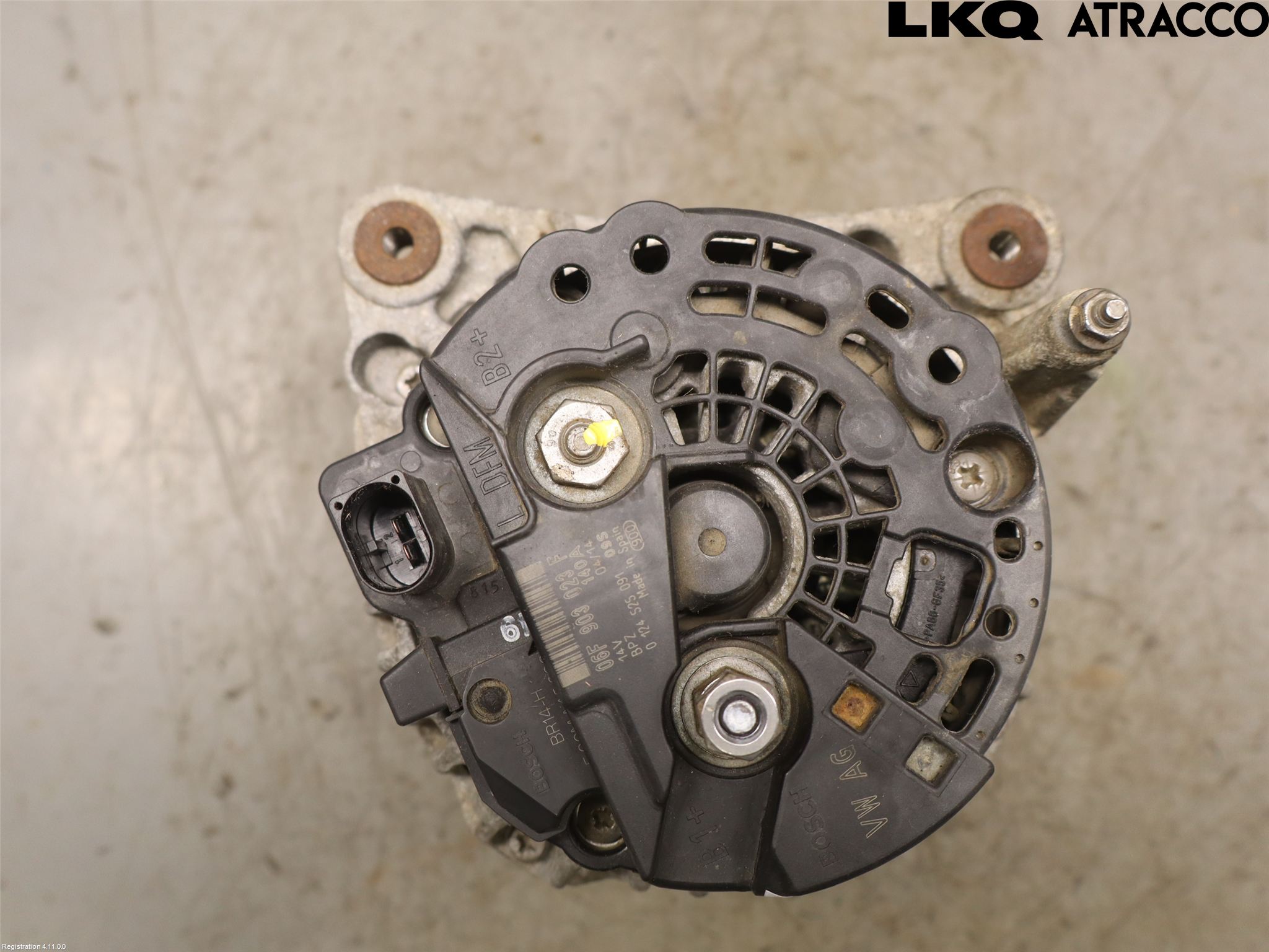 Volkswagen VW CADDY      04-10 Generator