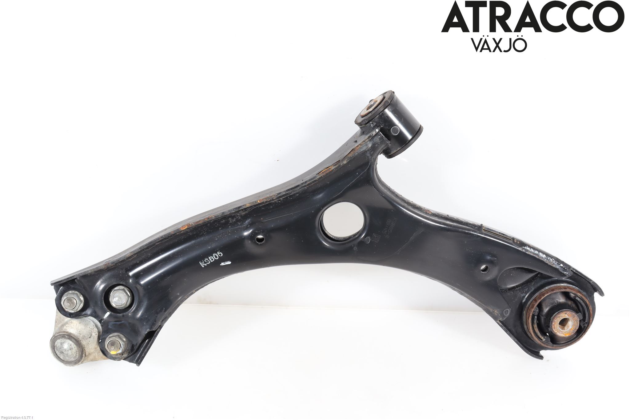 Suzuki ACROSS 21- Bärarm Fram Undre Hö