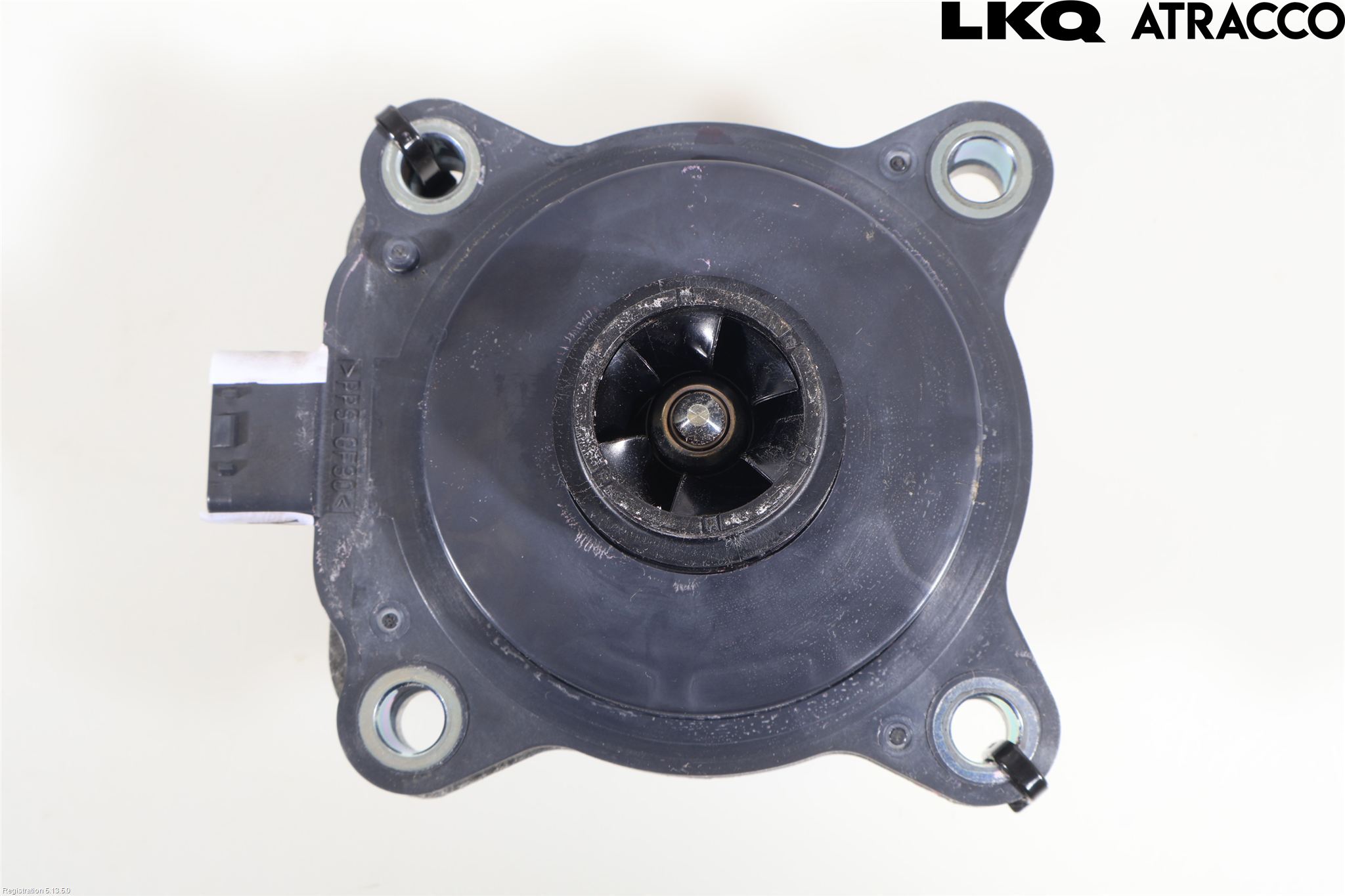 Toyota YARIS XP21 20- Vattenpump