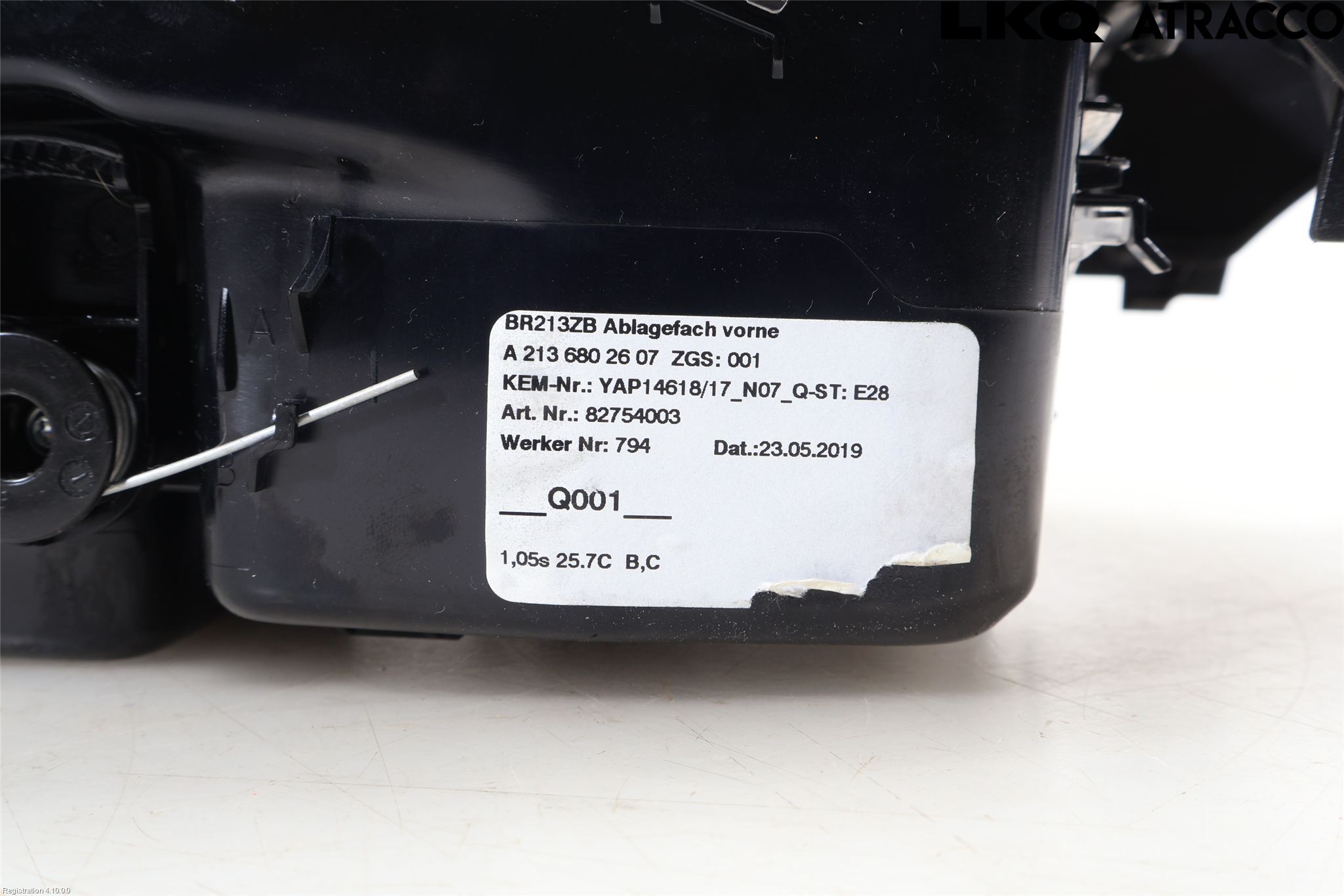 Mercedes-Benz MB E-KLASS (W213) 16-23 Instrumentkonsoll Mitt