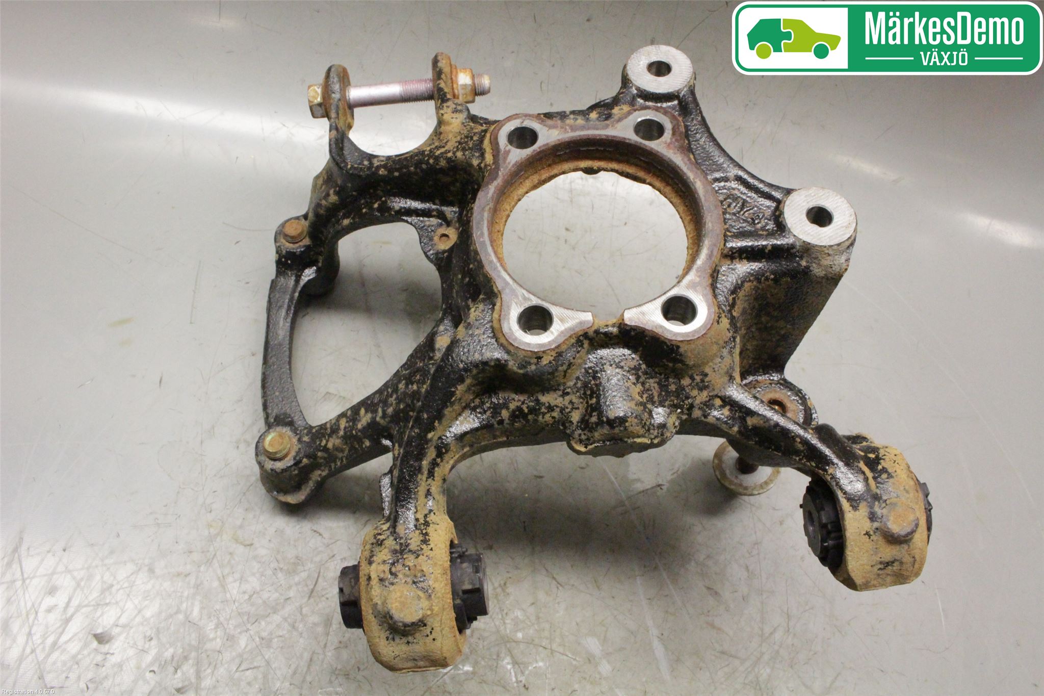 Mazda 3 III 14-19 Hjullagerhus-Spindel Vä B