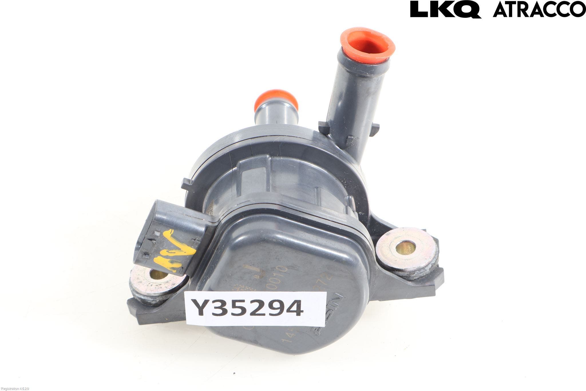 Toyota YARIS XP21 20- Värme Cirkulationspump