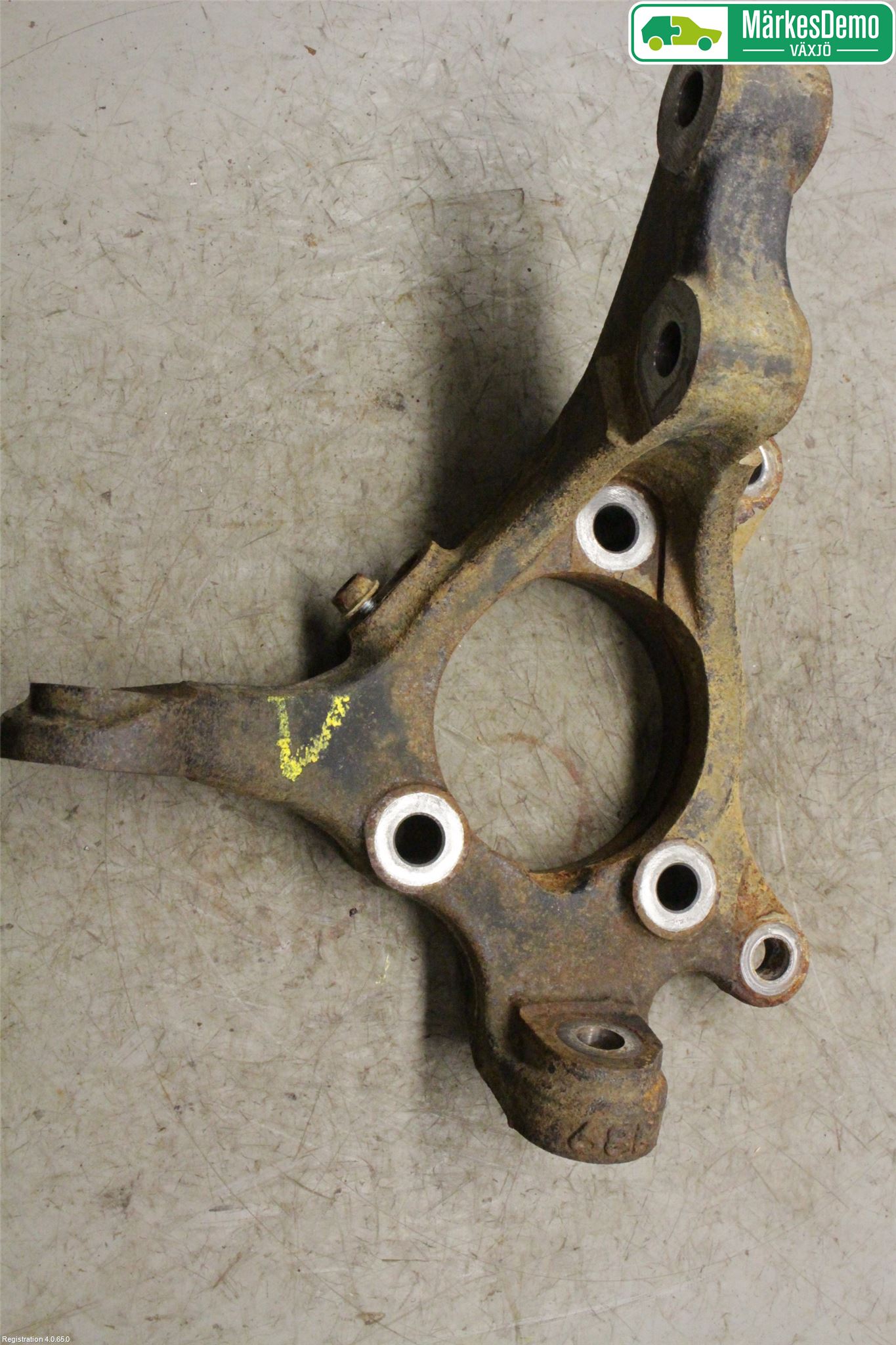 Suzuki SWIFT 17-24 Styrspindel Lagerhus Vä