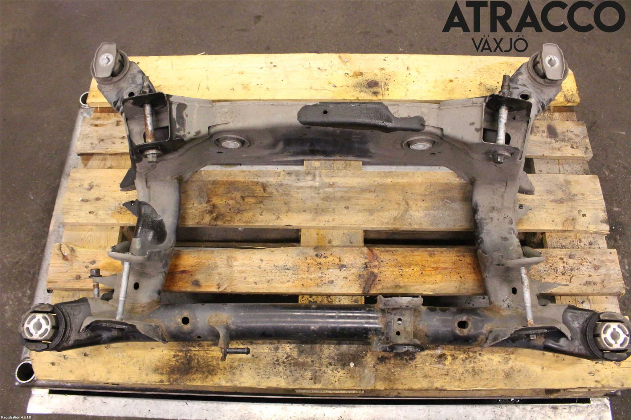 Alfa GIULIA Bakaxelbalk