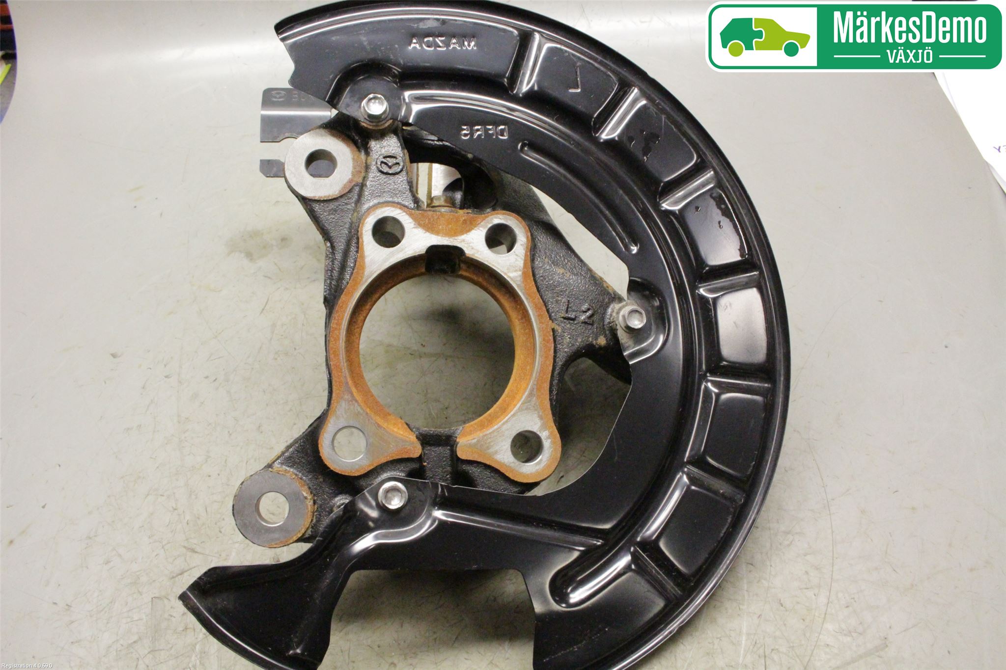 Mazda CX-30 20- Styrspindel Lagerhus Vä