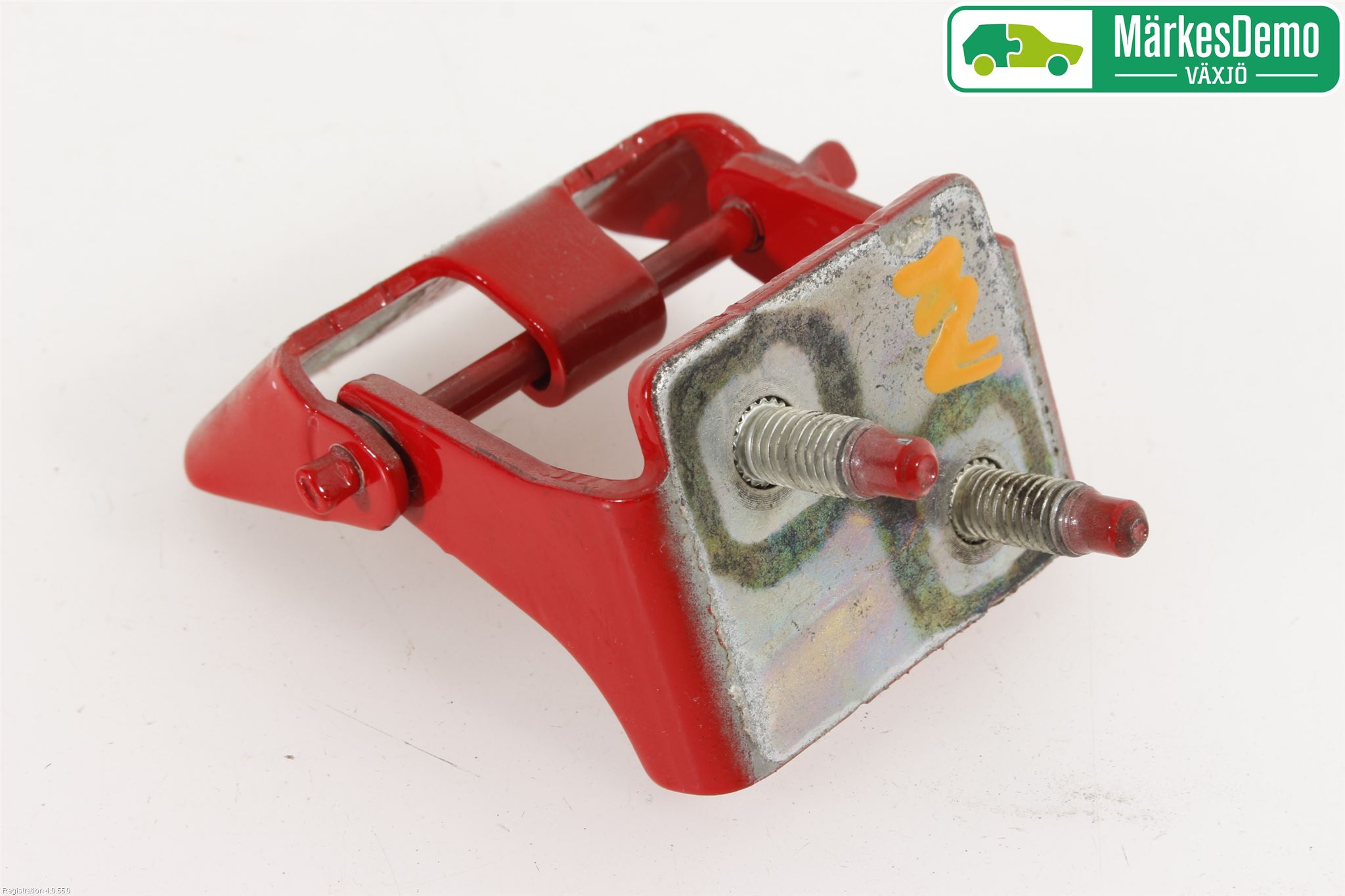 Ford FOCUS 19- Bakluckegångjärn Vä